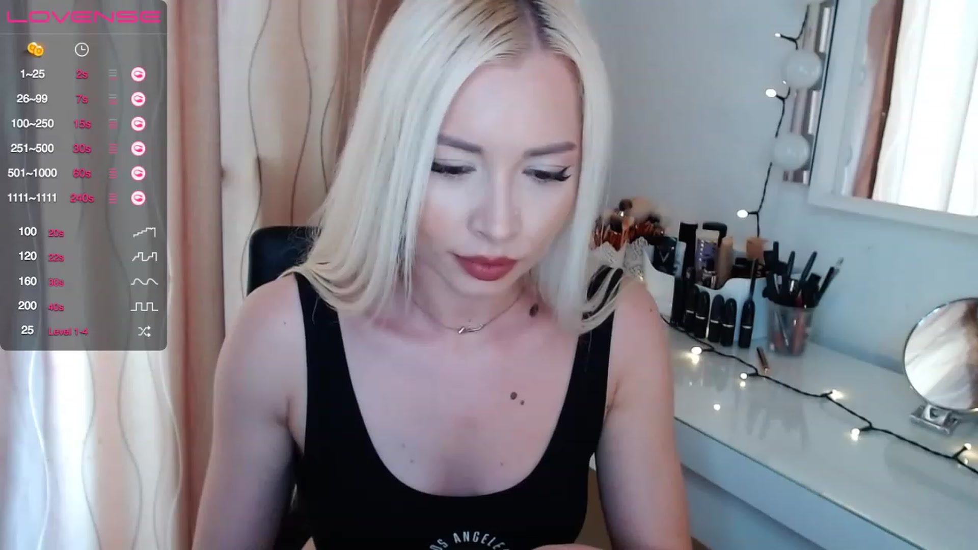 Gallery image thumbnail from Rapunzelll's myfreecams stream on, 06/19/2023, 10:14 image 10 of 20