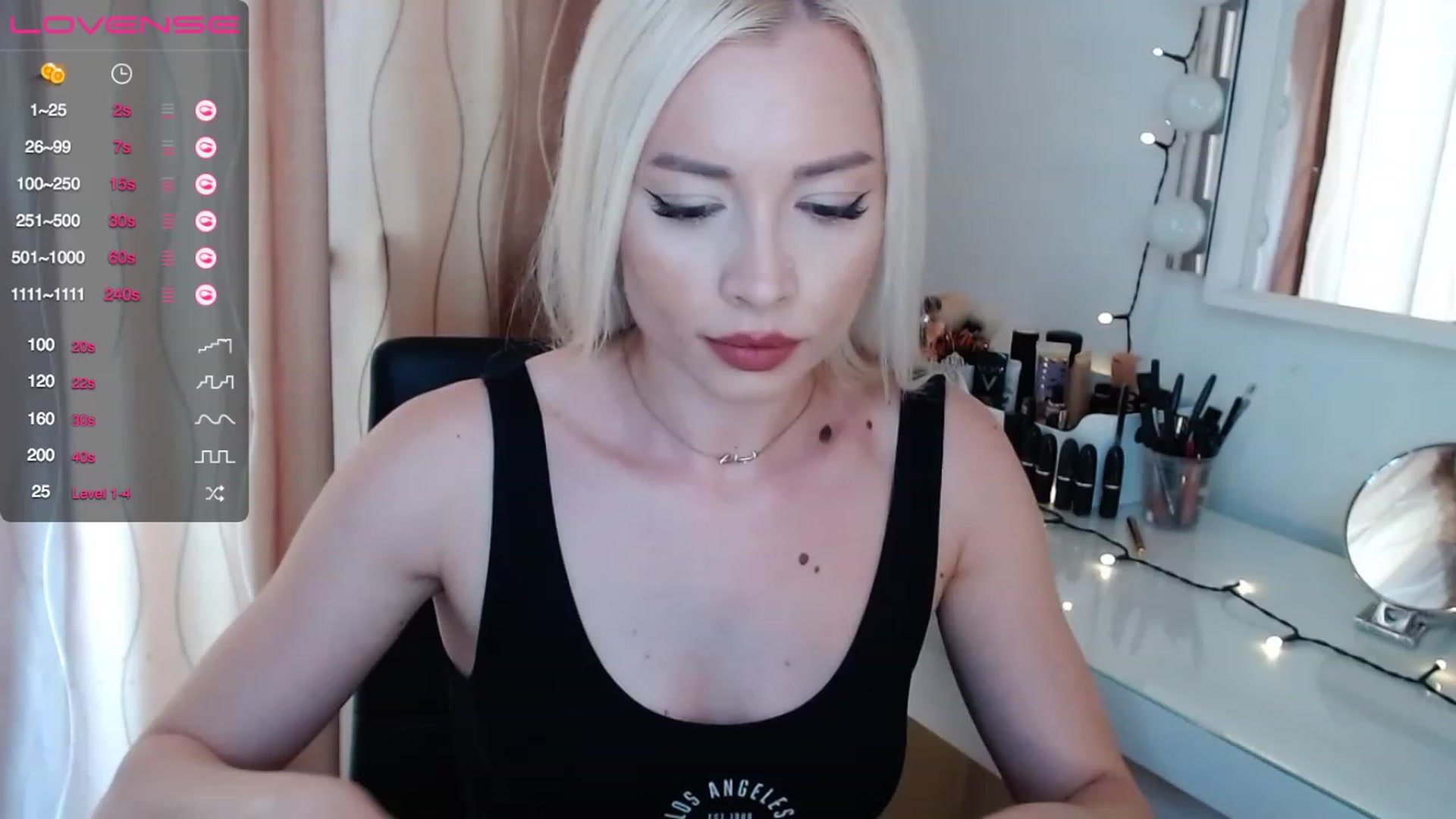 Gallery image thumbnail from Rapunzelll's myfreecams stream on, 06/19/2023, 10:14 image 13 of 20
