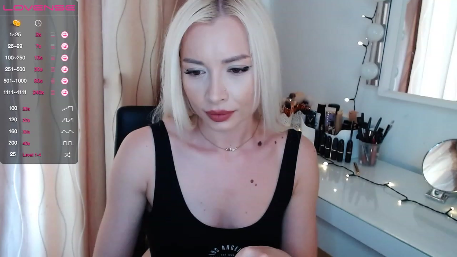 Gallery image thumbnail from Rapunzelll's myfreecams stream on, 06/19/2023, 10:14 image 11 of 20