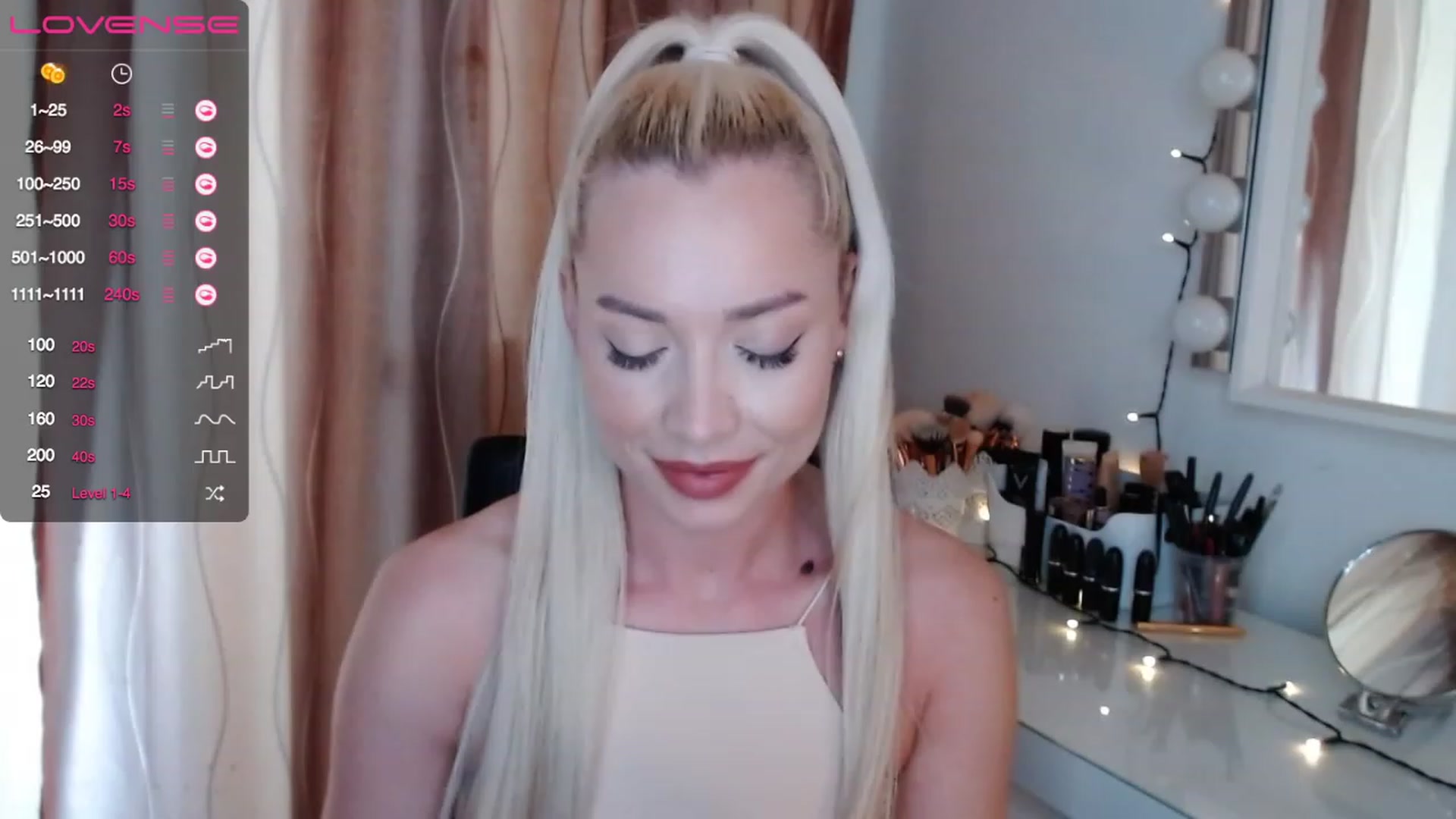 Gallery image thumbnail from Rapunzelll's myfreecams stream on, 06/20/2023, 09:13 image 12 of 20