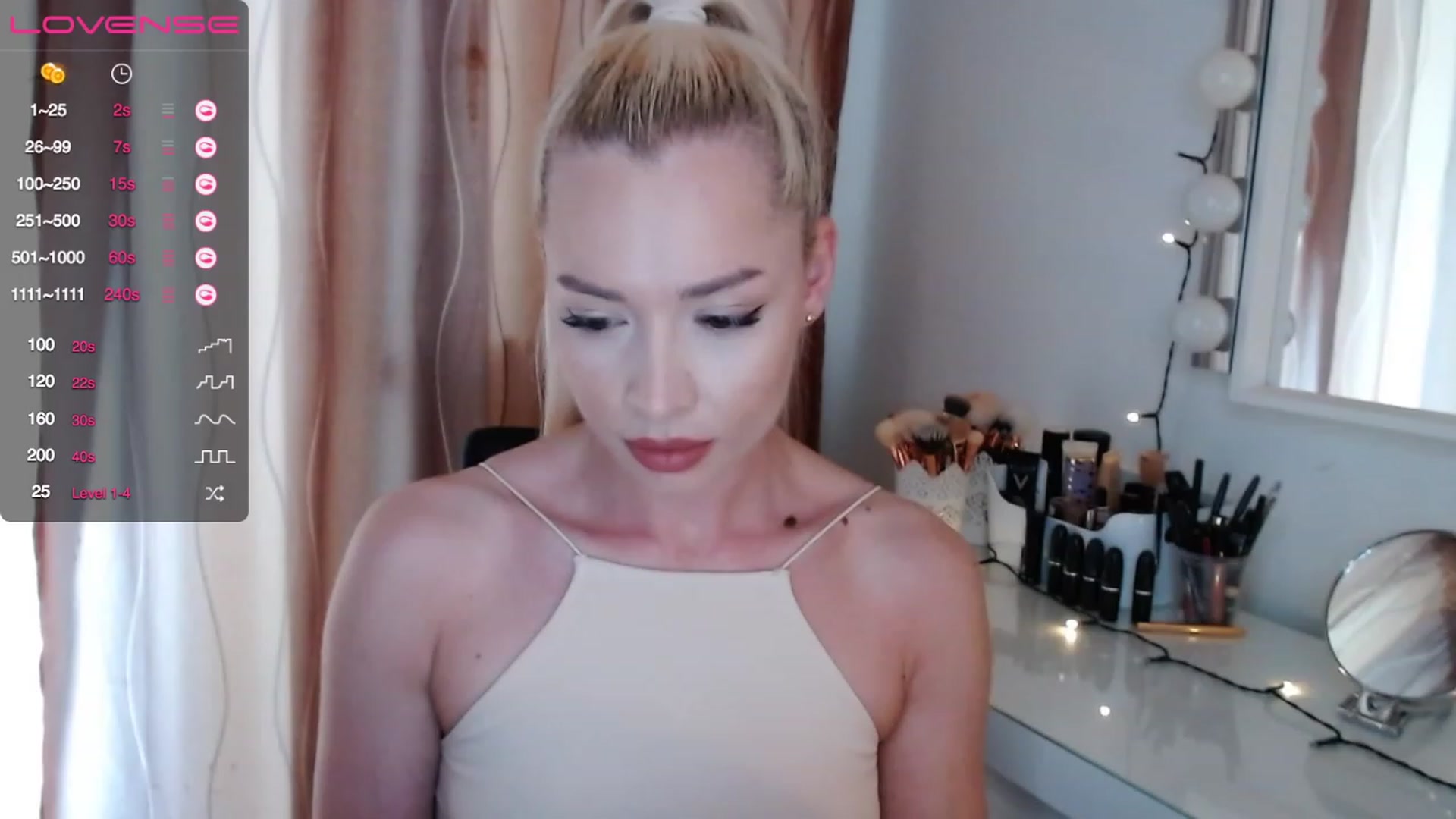Gallery image thumbnail from Rapunzelll's myfreecams stream on, 06/20/2023, 09:13 image 18 of 20