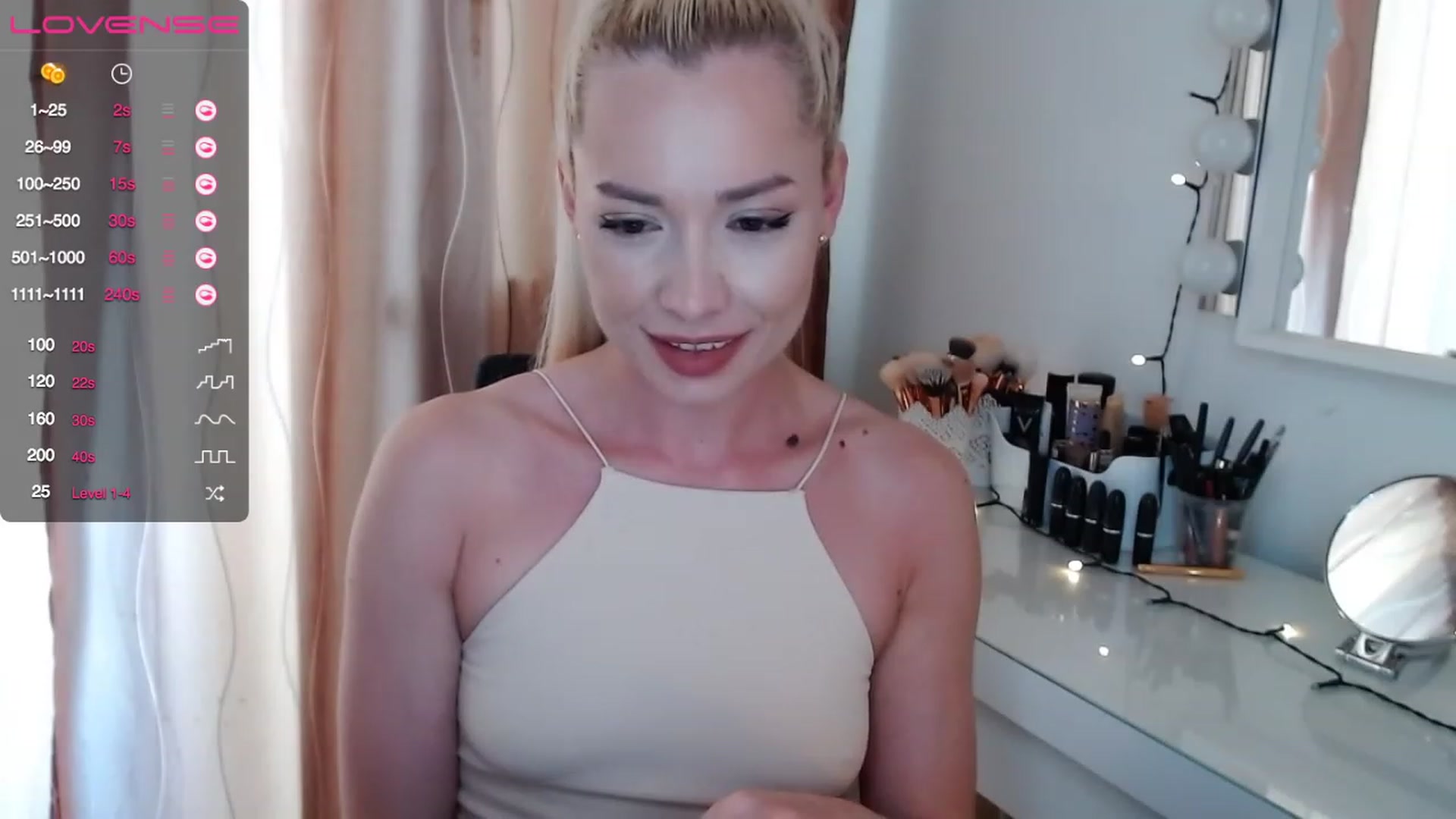 Gallery image thumbnail from Rapunzelll's myfreecams stream on, 06/20/2023, 10:24 image 18 of 20