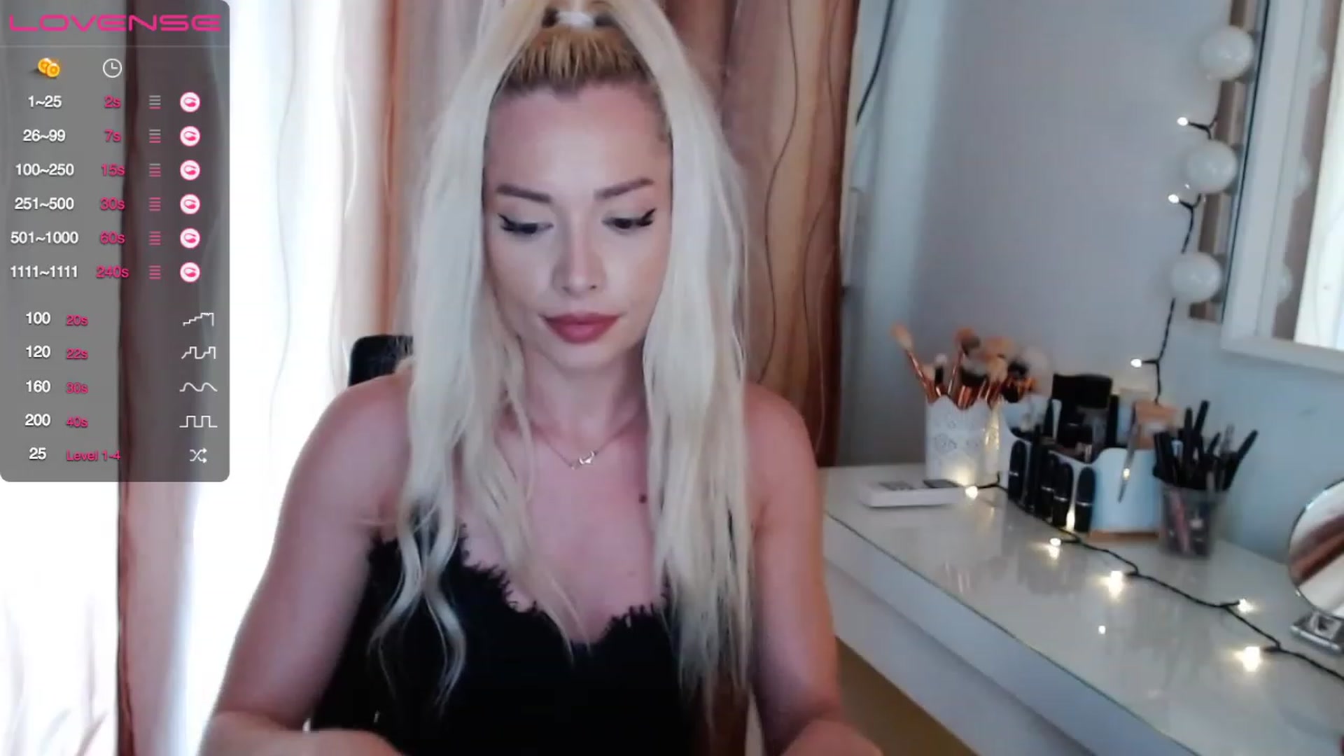 Gallery image thumbnail from Rapunzelll's myfreecams stream on, 06/25/2023, 08:31 image 18 of 20