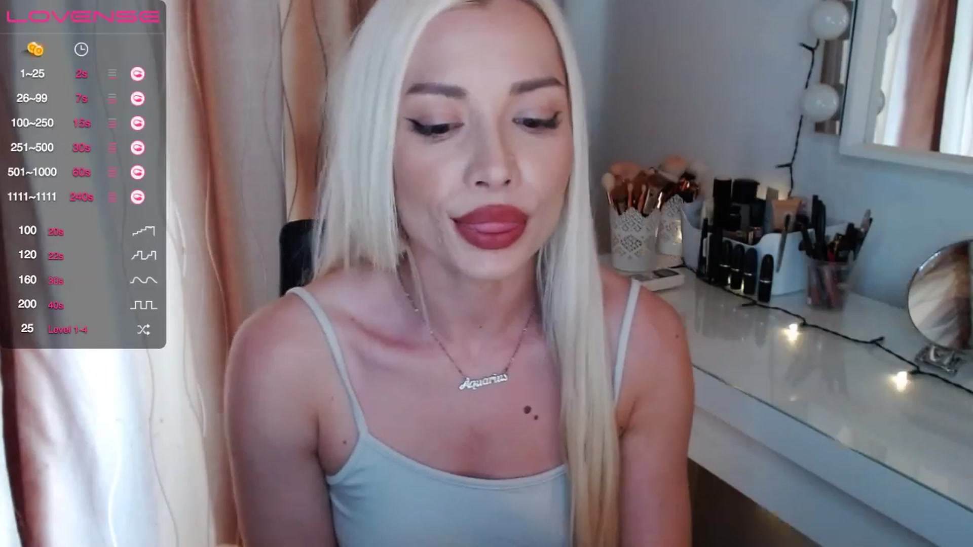 Gallery image thumbnail from Rapunzelll's myfreecams stream on, 07/02/2023, 11:11 image 17 of 20