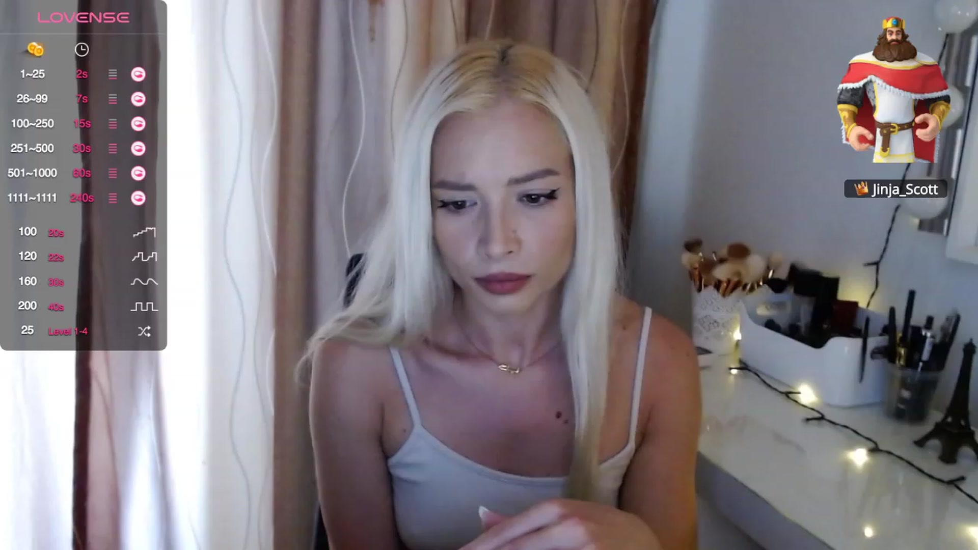 Gallery image thumbnail from Rapunzelll's myfreecams stream on, 10/17/2023, 08:07 image 6 of 20