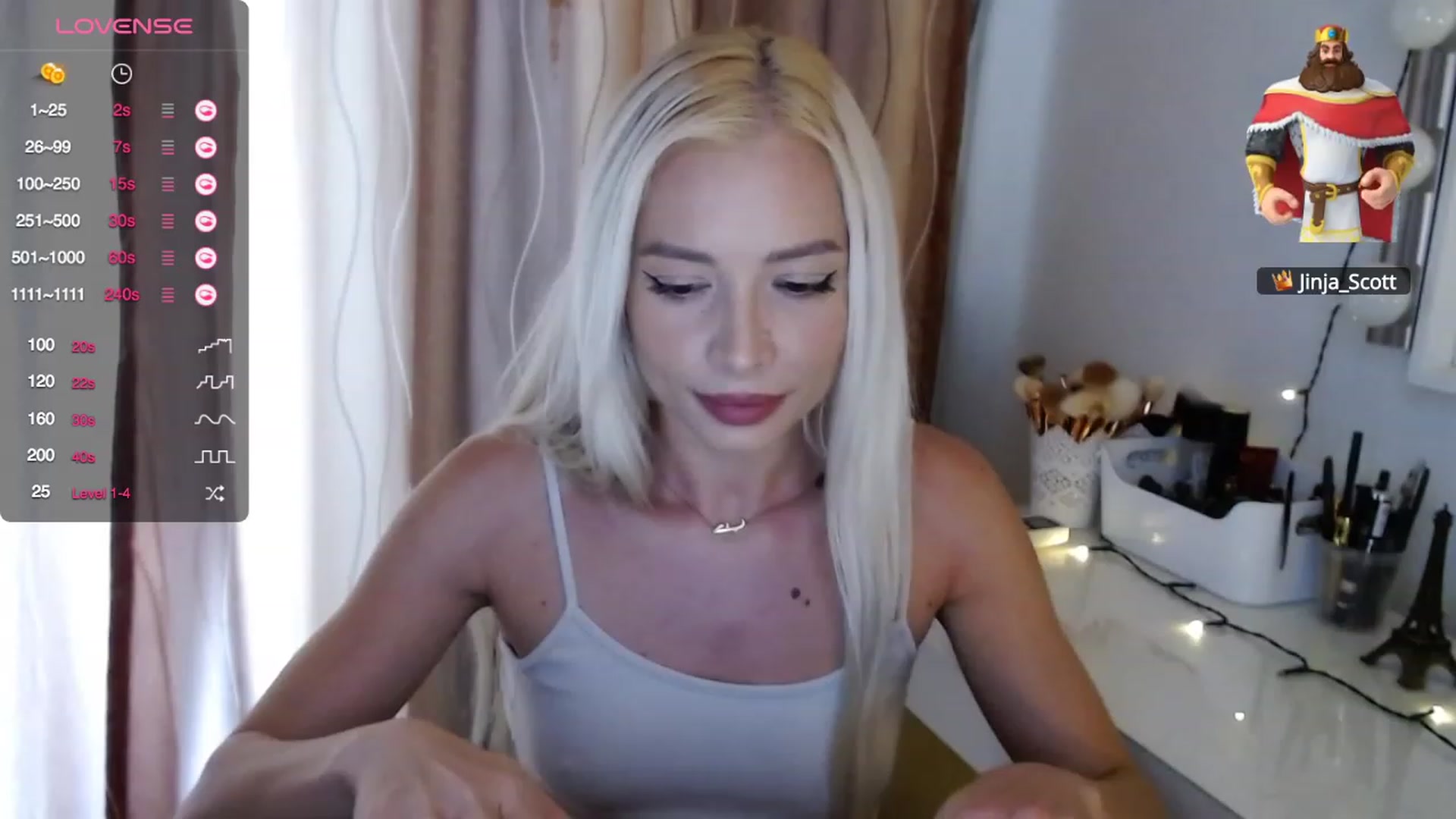 Gallery image thumbnail from Rapunzelll's myfreecams stream on, 10/17/2023, 08:07 image 3 of 20