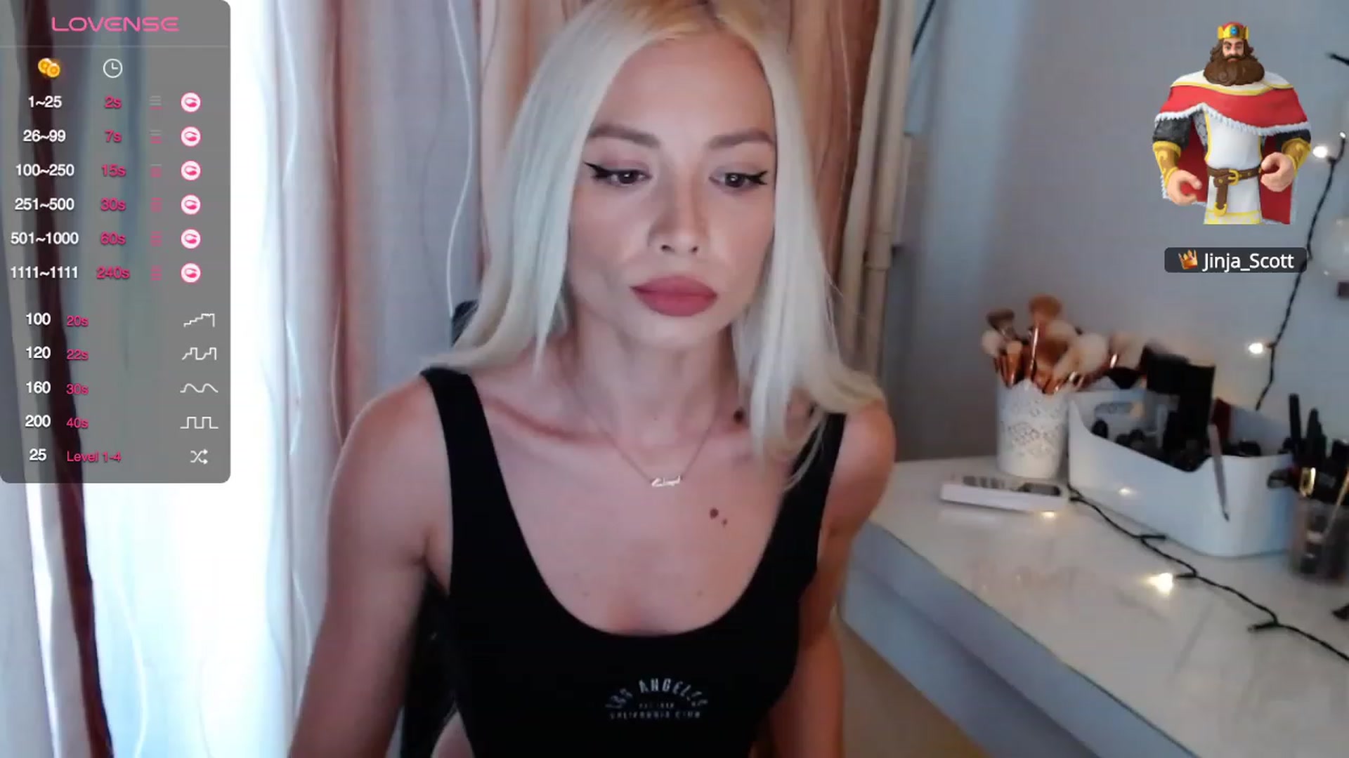 Gallery image thumbnail from Rapunzelll's myfreecams stream on, 10/18/2023, 08:16 image 2 of 20