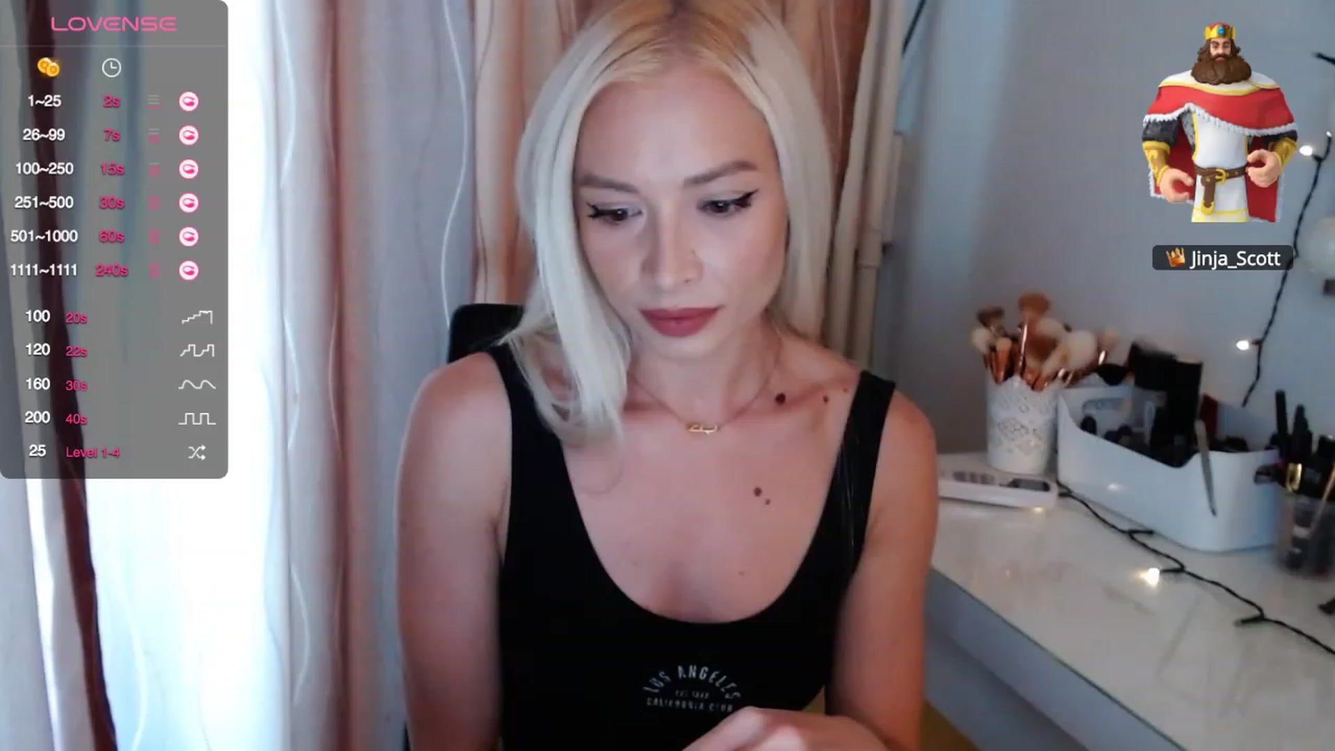 Gallery image thumbnail from Rapunzelll's myfreecams stream on, 10/18/2023, 08:16 image 4 of 20