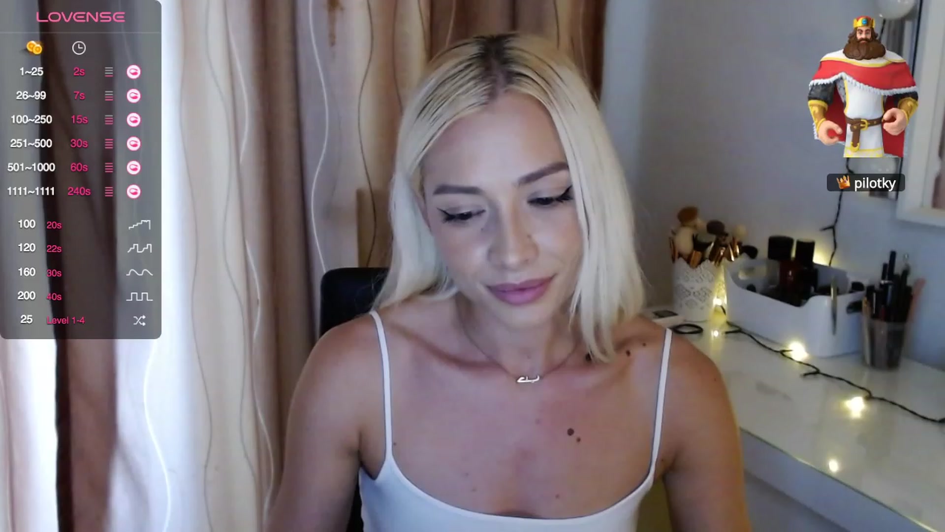 Gallery image thumbnail from Rapunzelll's myfreecams stream on, 11/02/2023, 12:16 image 15 of 20
