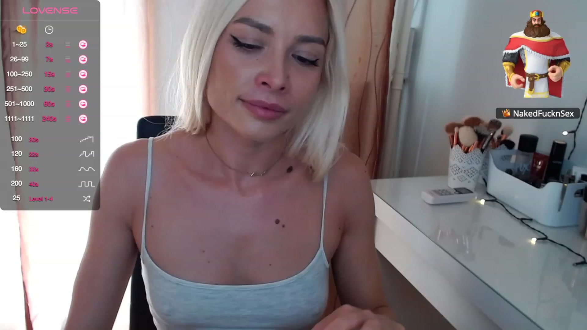Gallery image thumbnail from Rapunzelll's myfreecams stream on, 11/05/2023, 10:34 image 9 of 20
