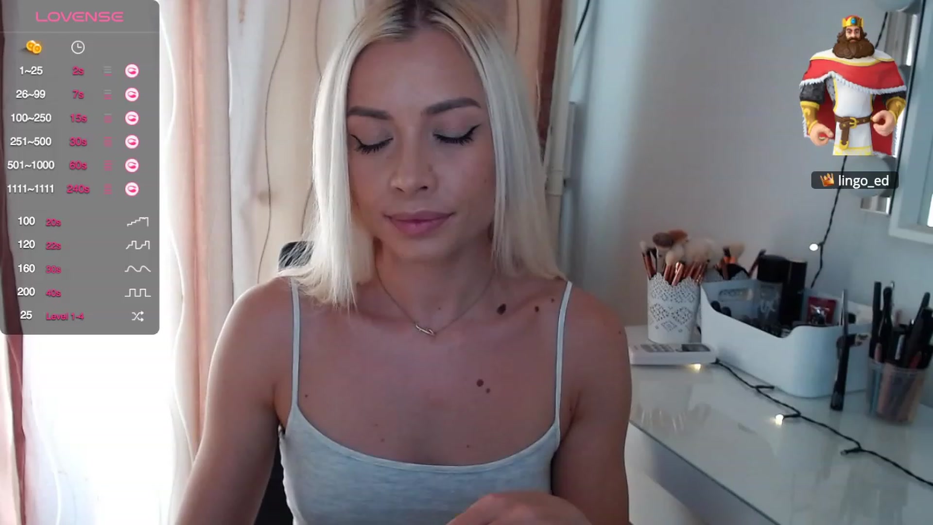 Gallery image thumbnail from Rapunzelll's myfreecams stream on, 11/14/2023, 09:46 image 4 of 20