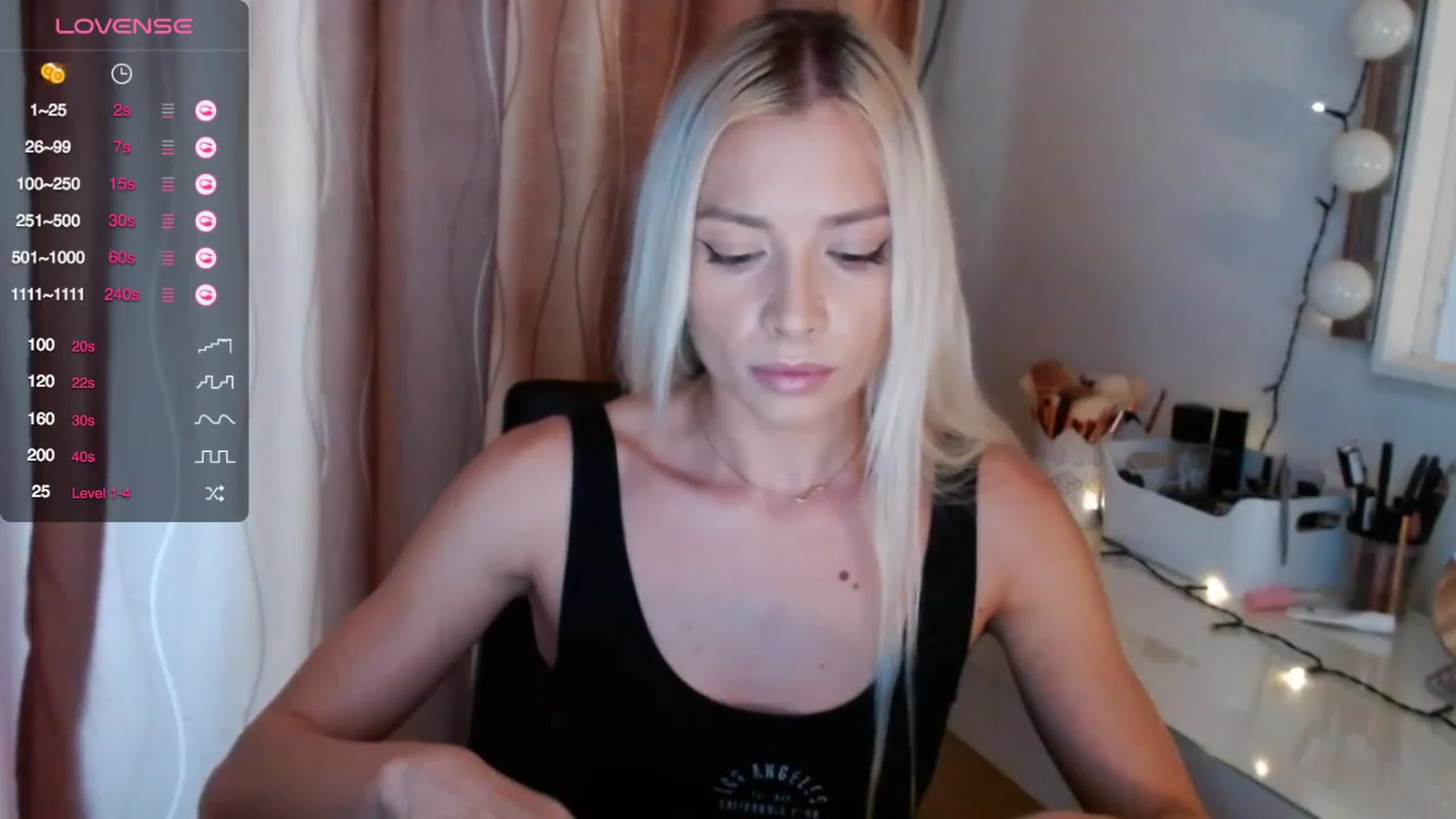 Gallery image thumbnail from Rapunzelll's myfreecams stream on, 12/04/2023, 09:37 image 2 of 20