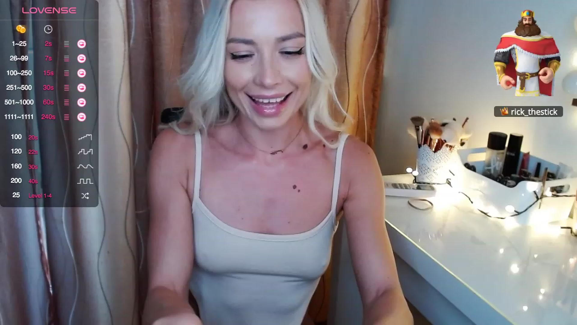 Gallery image thumbnail from Rapunzelll's myfreecams stream on, 12/08/2023, 13:12 image 4 of 20
