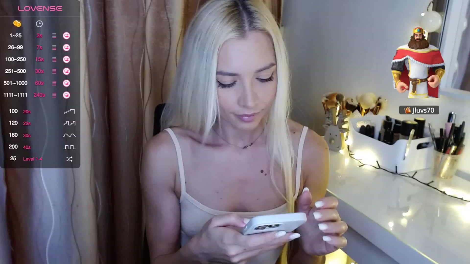 Gallery image thumbnail from Rapunzelll's myfreecams stream on, 01/08/2024, 09:05 image 10 of 20