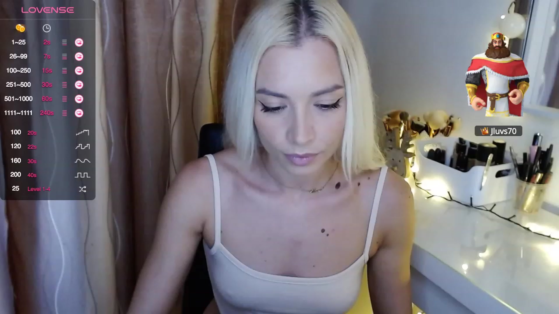 Gallery image thumbnail from Rapunzelll's myfreecams stream on, 01/08/2024, 09:05 image 14 of 20