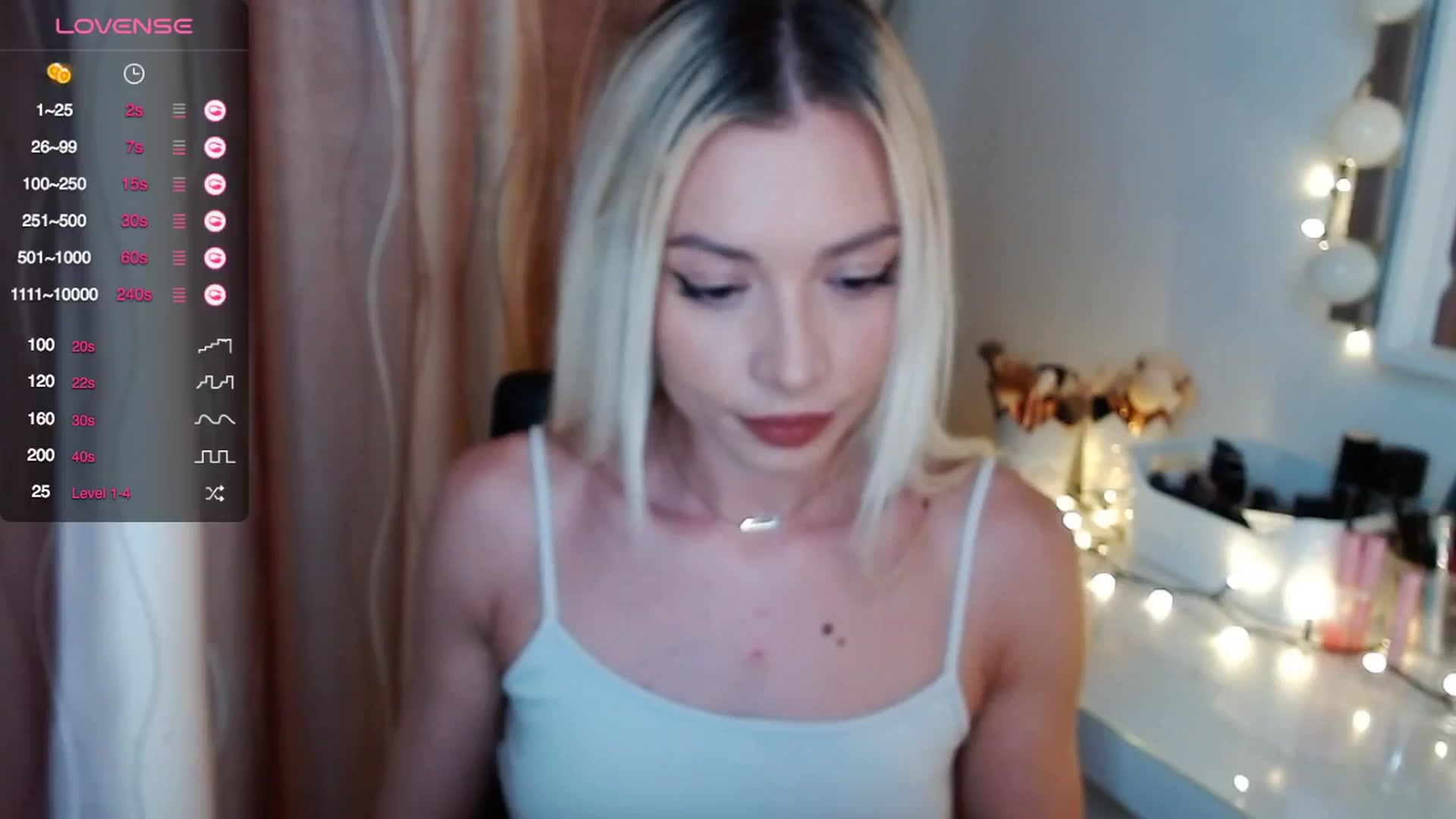 Gallery image thumbnail from Rapunzelll's myfreecams stream on, 03/19/2024, 09:04 image 10 of 20
