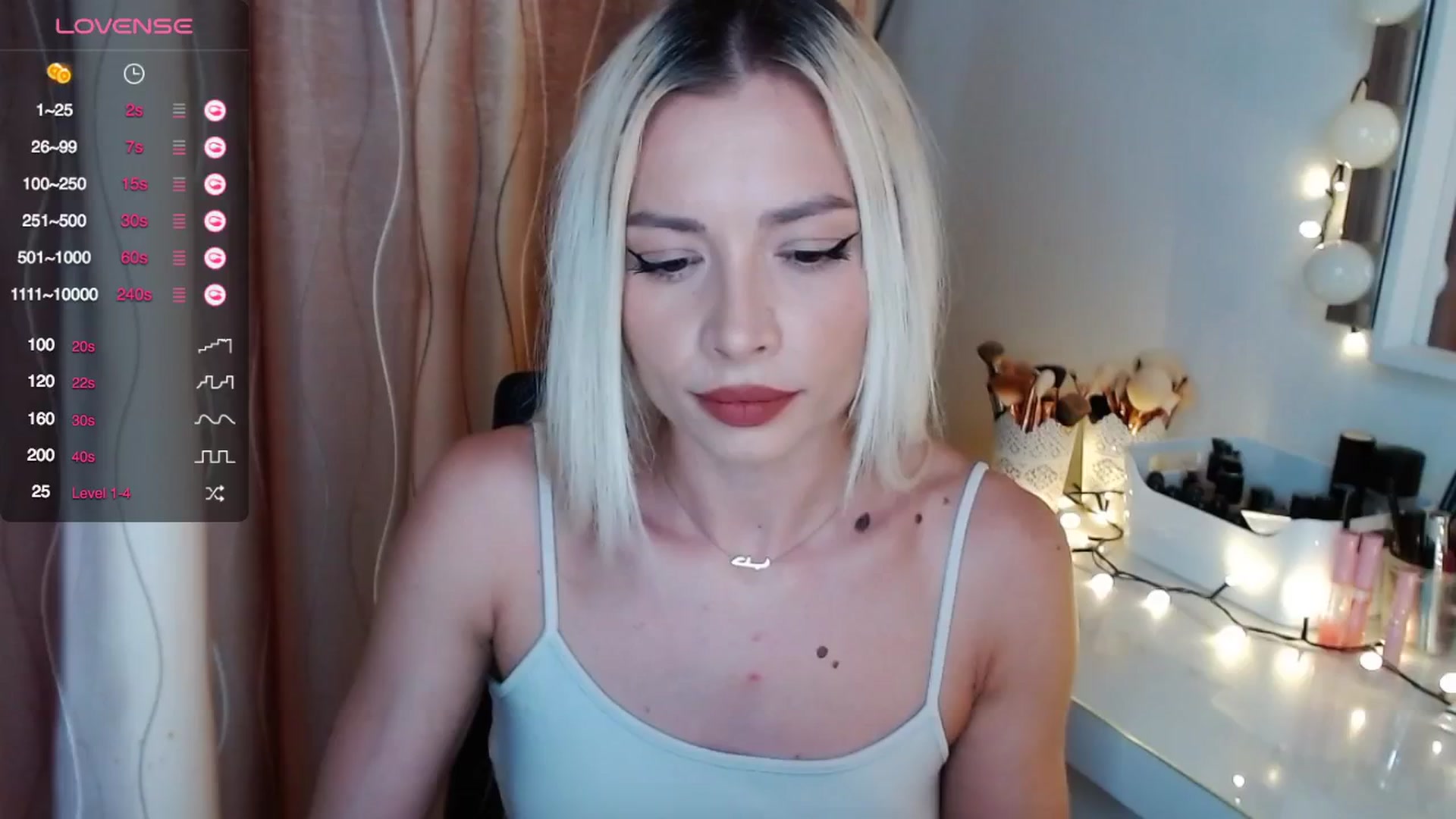 Gallery image thumbnail from Rapunzelll's myfreecams stream on, 03/19/2024, 09:04 image 6 of 20