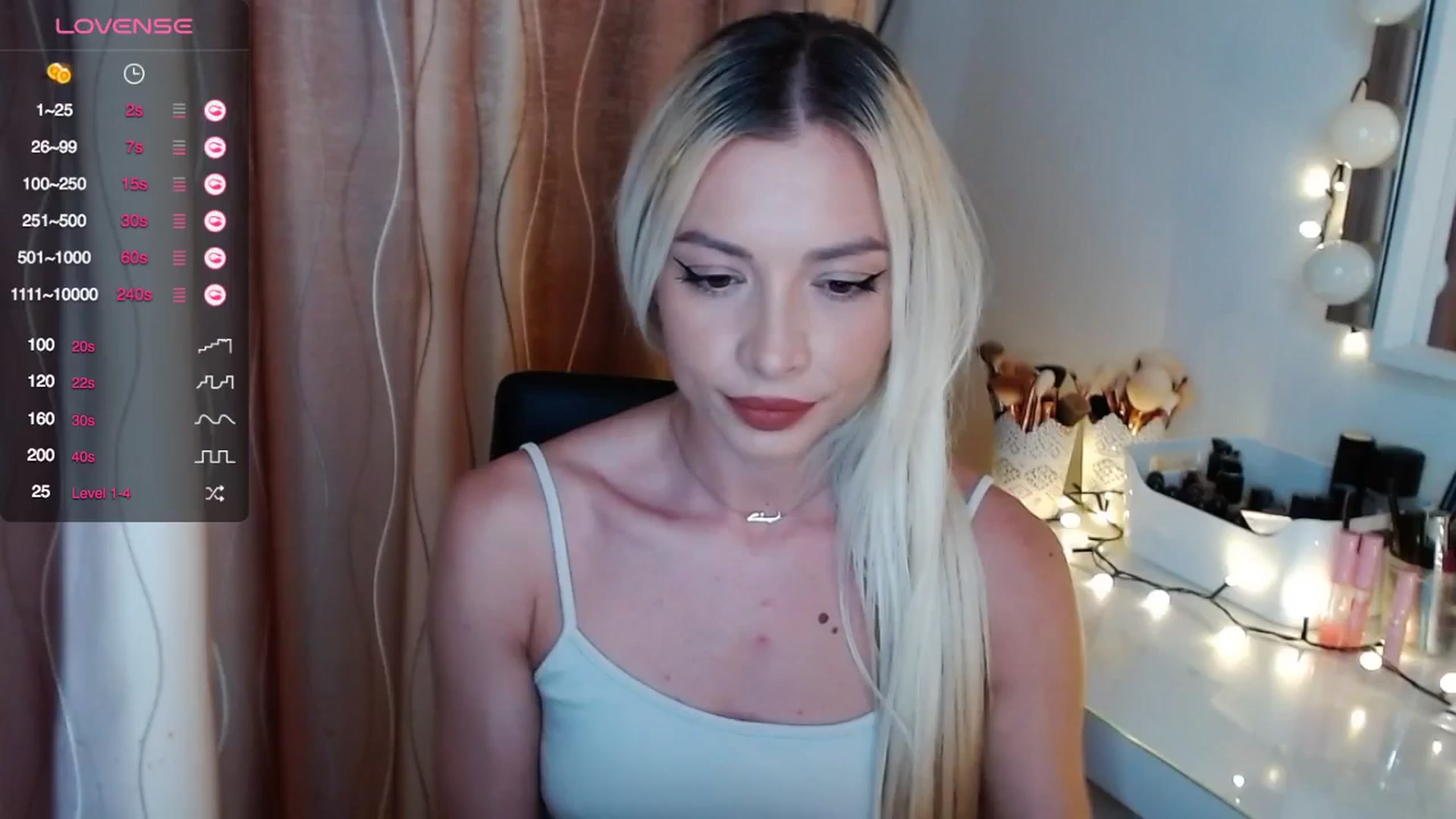 Gallery image thumbnail from Rapunzelll's myfreecams stream on, 03/19/2024, 09:04 image 11 of 20