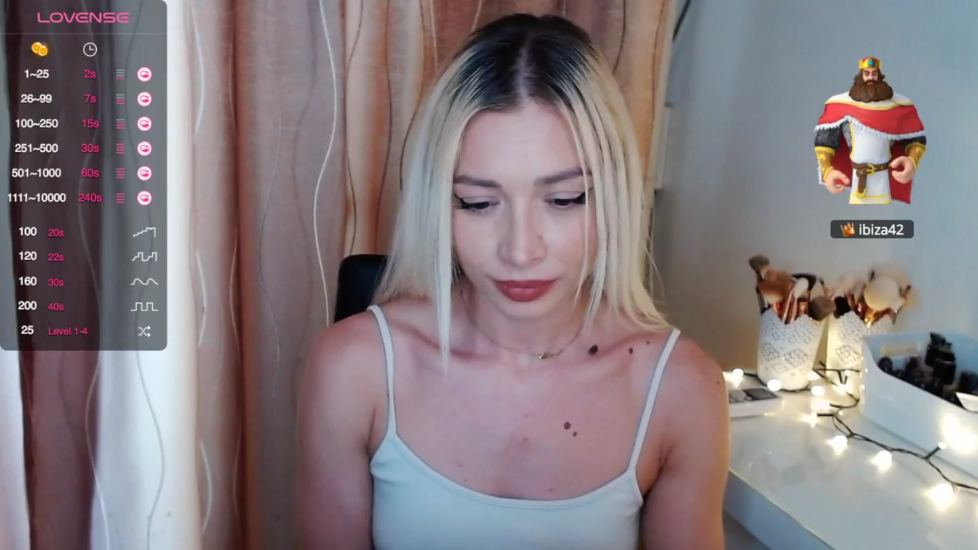 Gallery image thumbnail from Rapunzelll's myfreecams stream on, 03/19/2024, 12:03 image 16 of 20