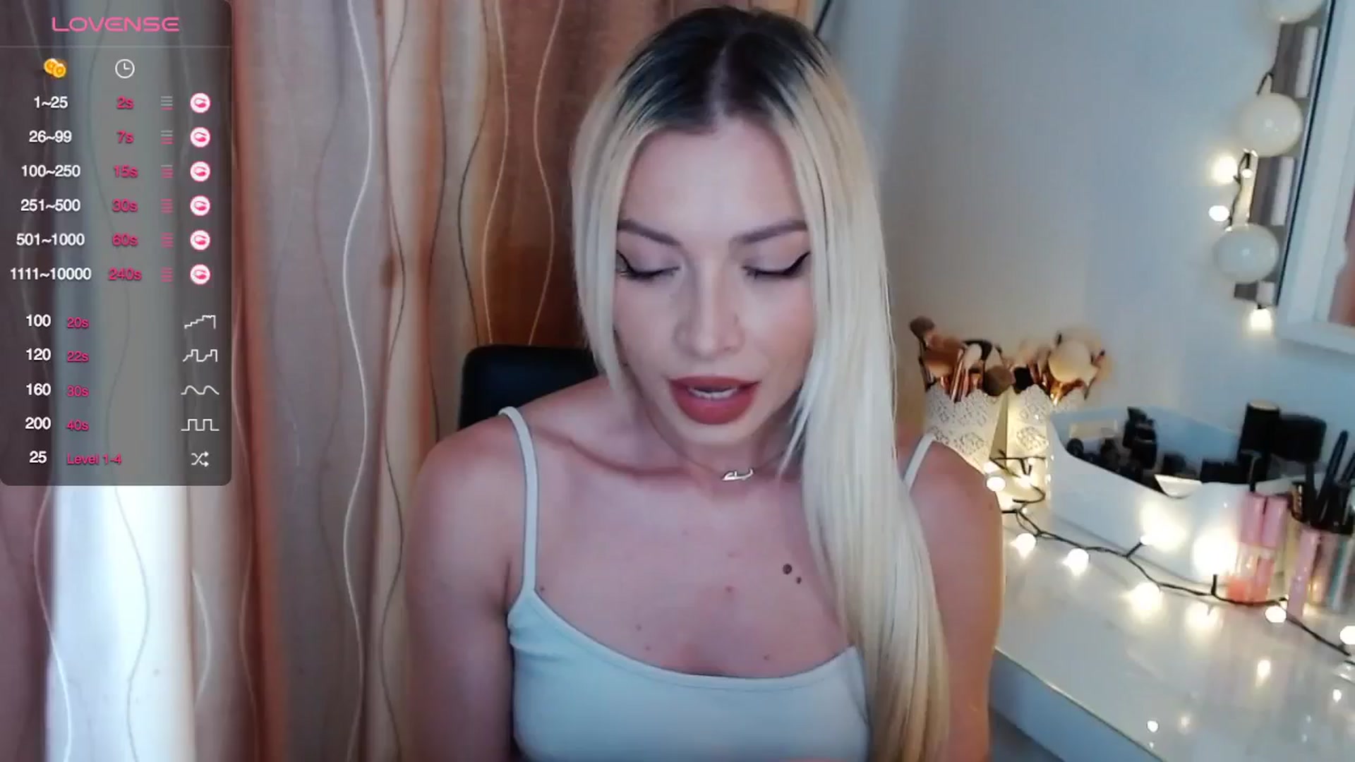 Gallery image thumbnail from Rapunzelll's myfreecams stream on, 03/19/2024, 12:03 image 1 of 20