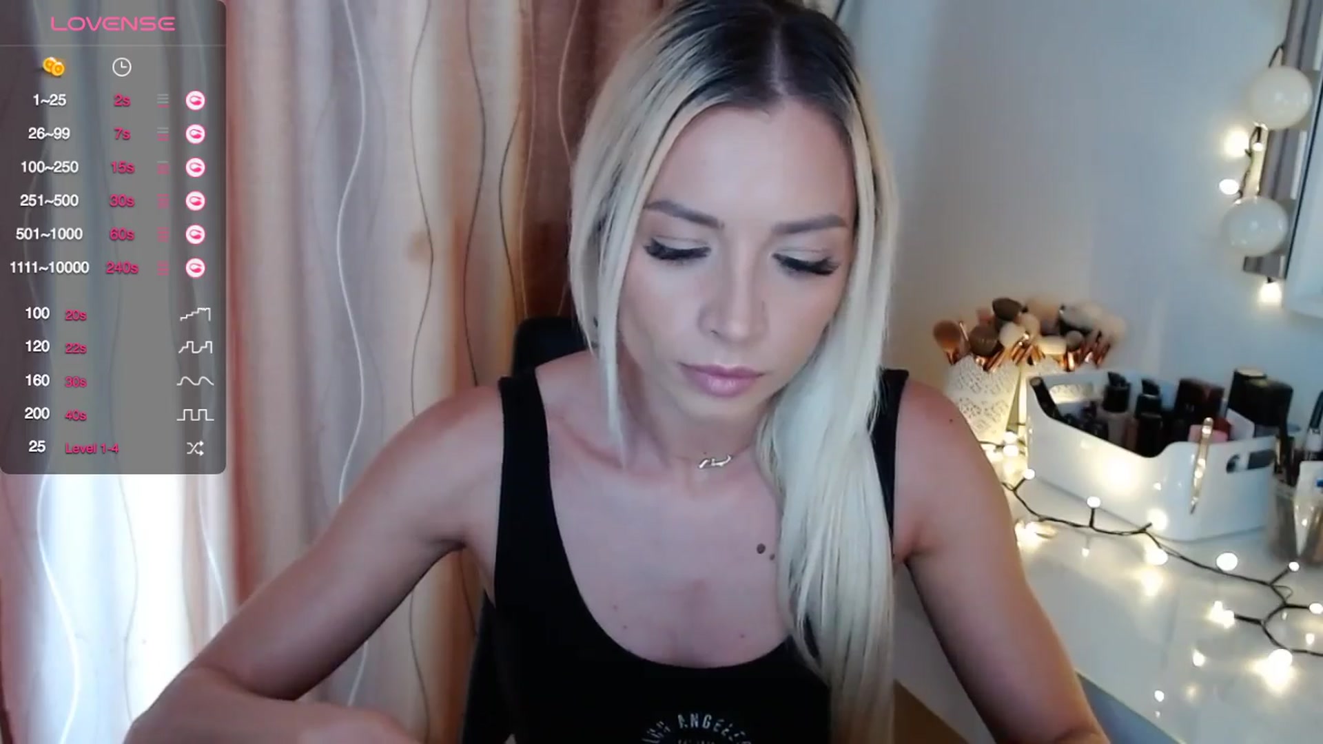 Gallery image thumbnail from Rapunzelll's myfreecams stream on, 03/27/2024, 07:33 image 17 of 20