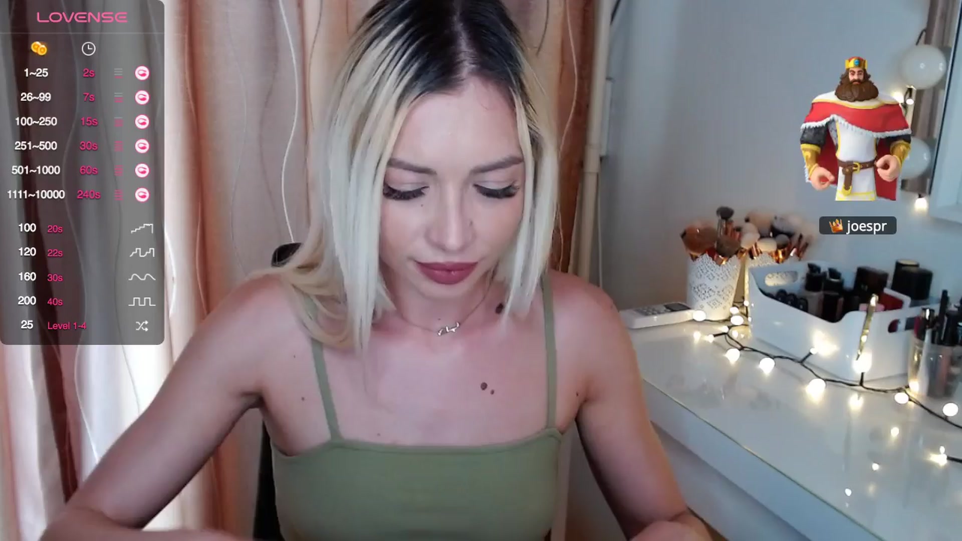 Gallery image thumbnail from Rapunzelll's myfreecams stream on, 04/01/2024, 12:36 image 10 of 20