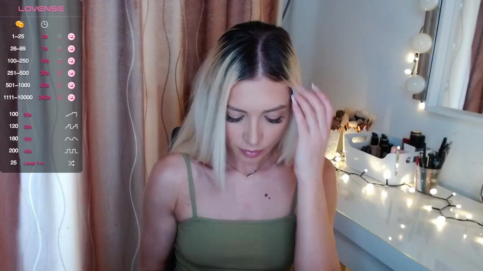 Gallery image thumbnail from Rapunzelll's myfreecams stream on, 04/04/2024, 07:58 image 3 of 20