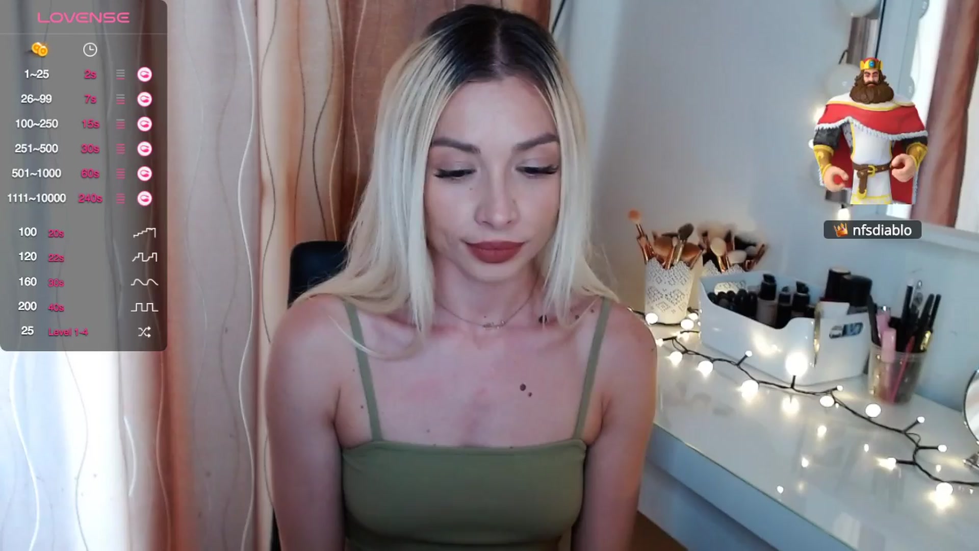 Gallery image thumbnail from Rapunzelll's myfreecams stream on, 04/10/2024, 10:08 image 8 of 20