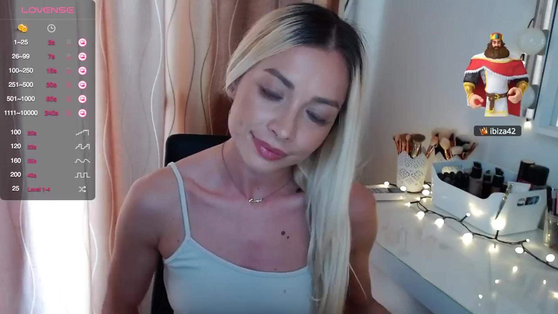 Gallery image thumbnail from Rapunzelll's myfreecams stream on, 04/11/2024, 10:00 image 17 of 20