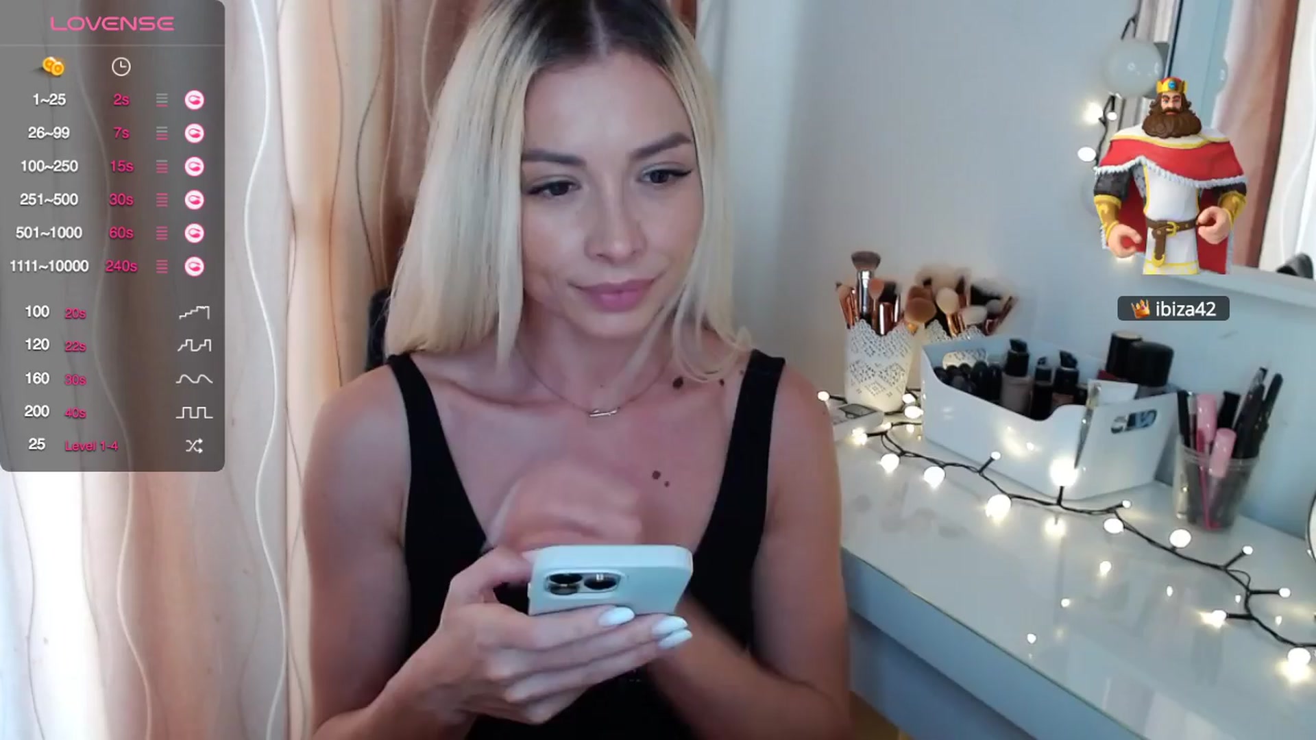 Gallery image thumbnail from Rapunzelll's myfreecams stream on, 04/12/2024, 10:59 image 13 of 20