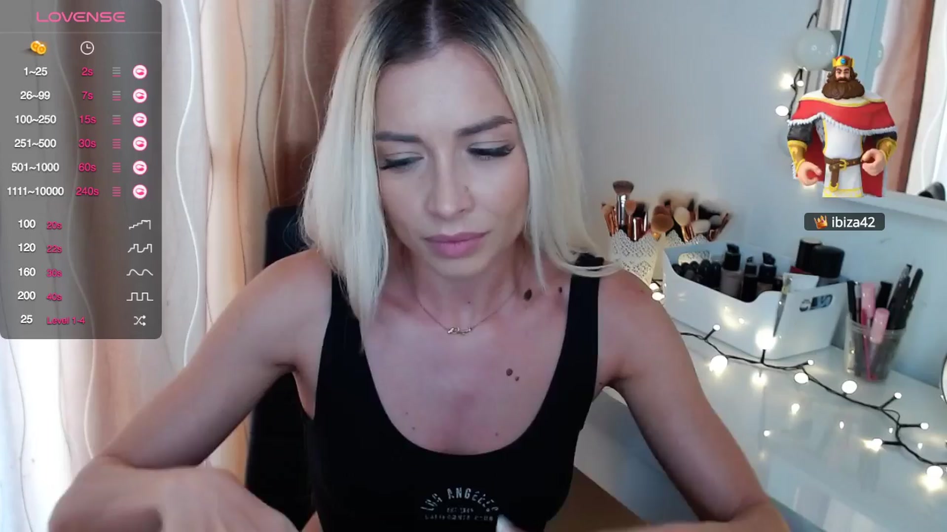 Gallery image thumbnail from Rapunzelll's myfreecams stream on, 04/12/2024, 10:59 image 1 of 20