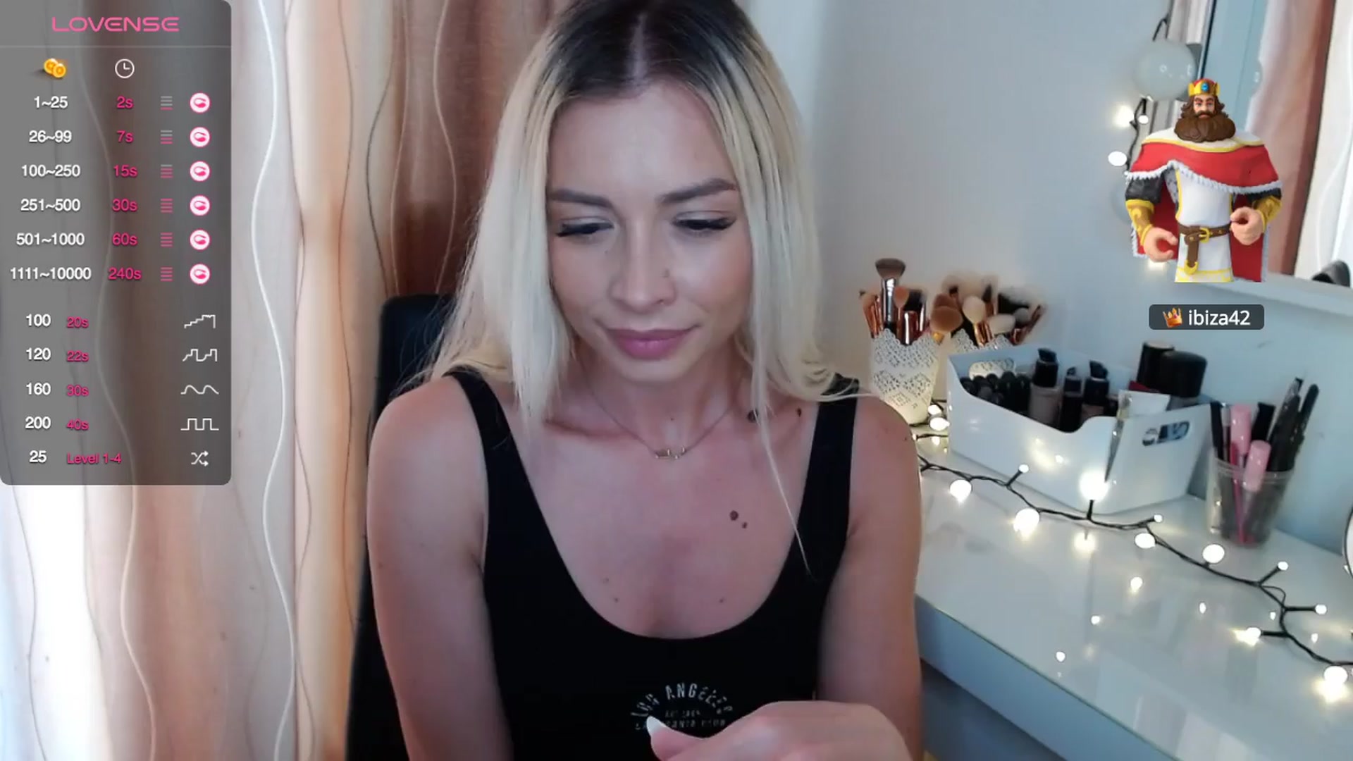 Gallery image thumbnail from Rapunzelll's myfreecams stream on, 04/12/2024, 10:59 image 11 of 20