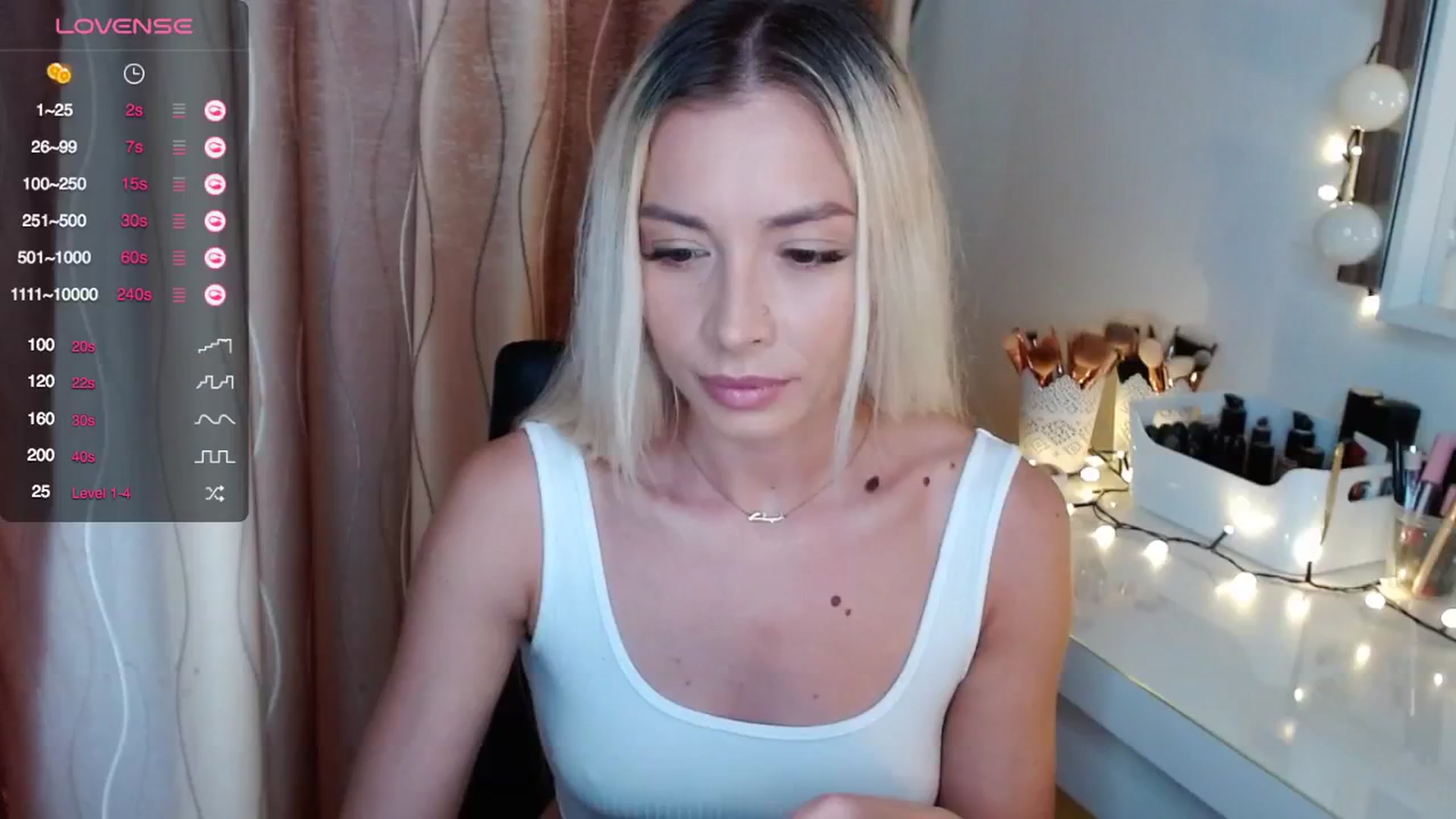 Gallery image thumbnail from Rapunzelll's myfreecams stream on, 04/22/2024, 08:44 image 3 of 20