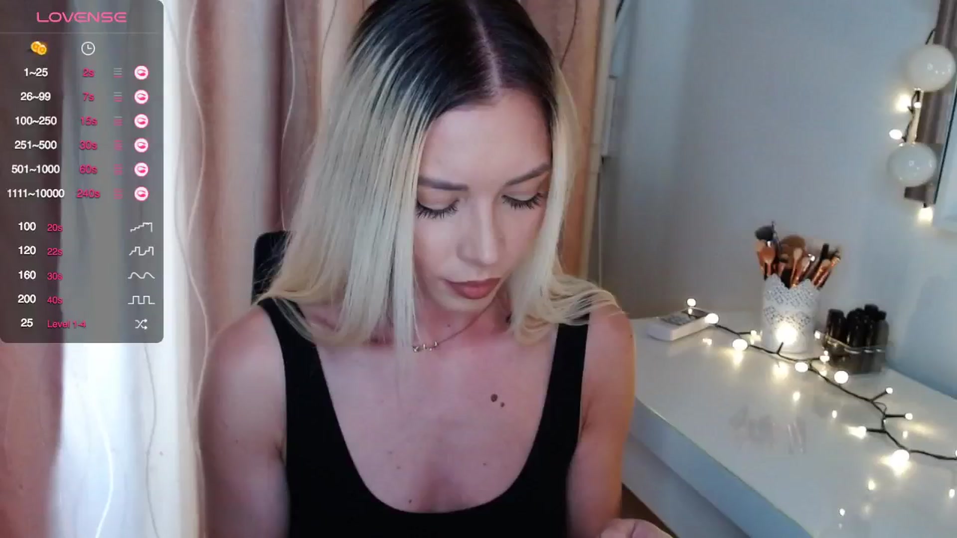 Gallery image thumbnail from Rapunzelll's myfreecams stream on, 05/13/2024, 07:25 image 11 of 20