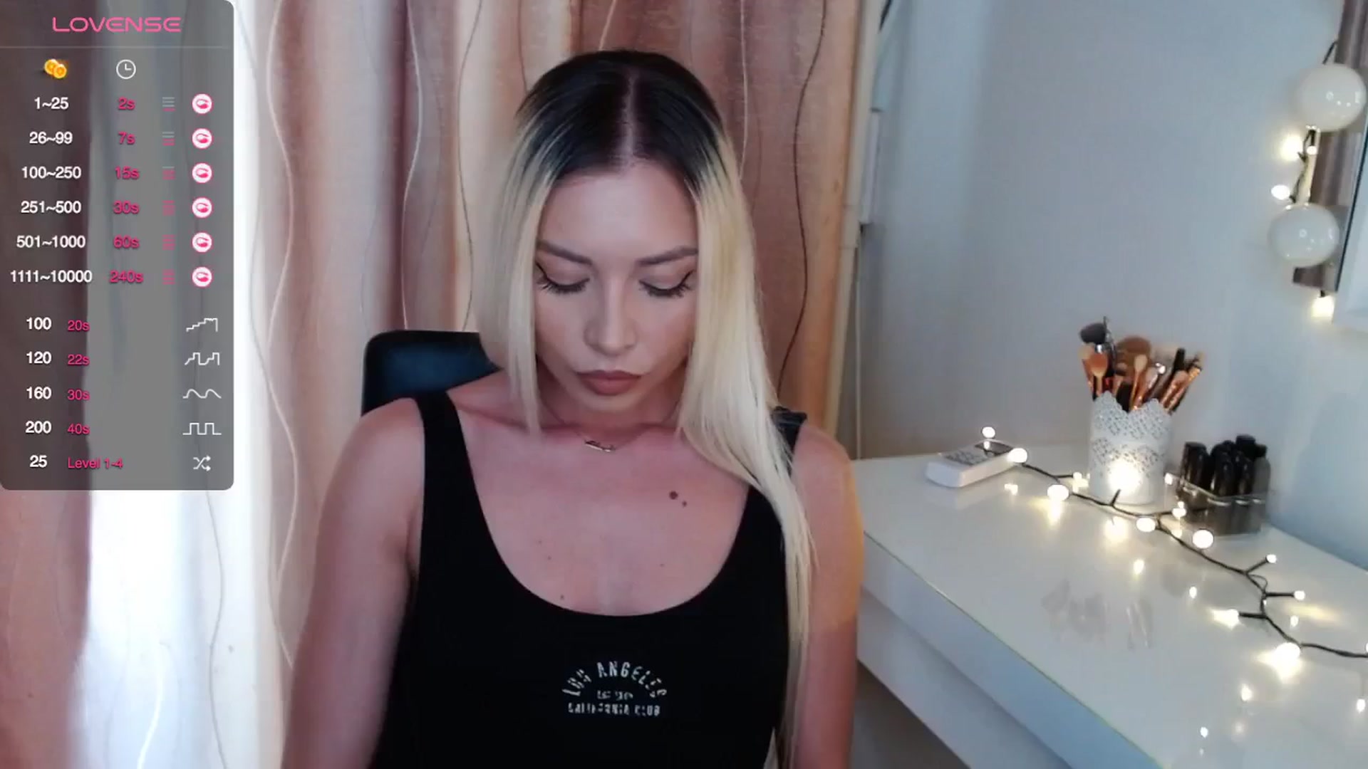 Gallery image thumbnail from Rapunzelll's myfreecams stream on, 05/13/2024, 07:25 image 15 of 20