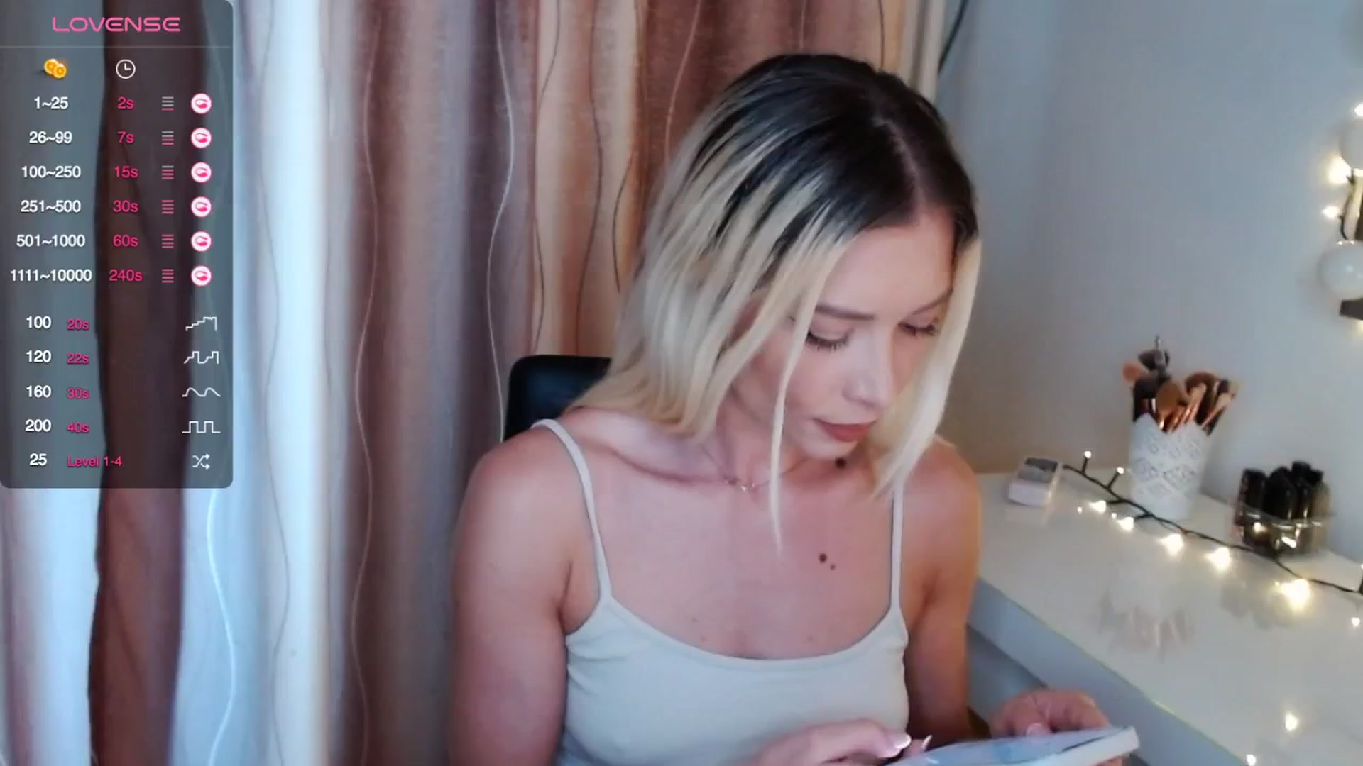 Gallery image thumbnail from Rapunzelll's myfreecams stream on, 05/16/2024, 08:50 image 2 of 20