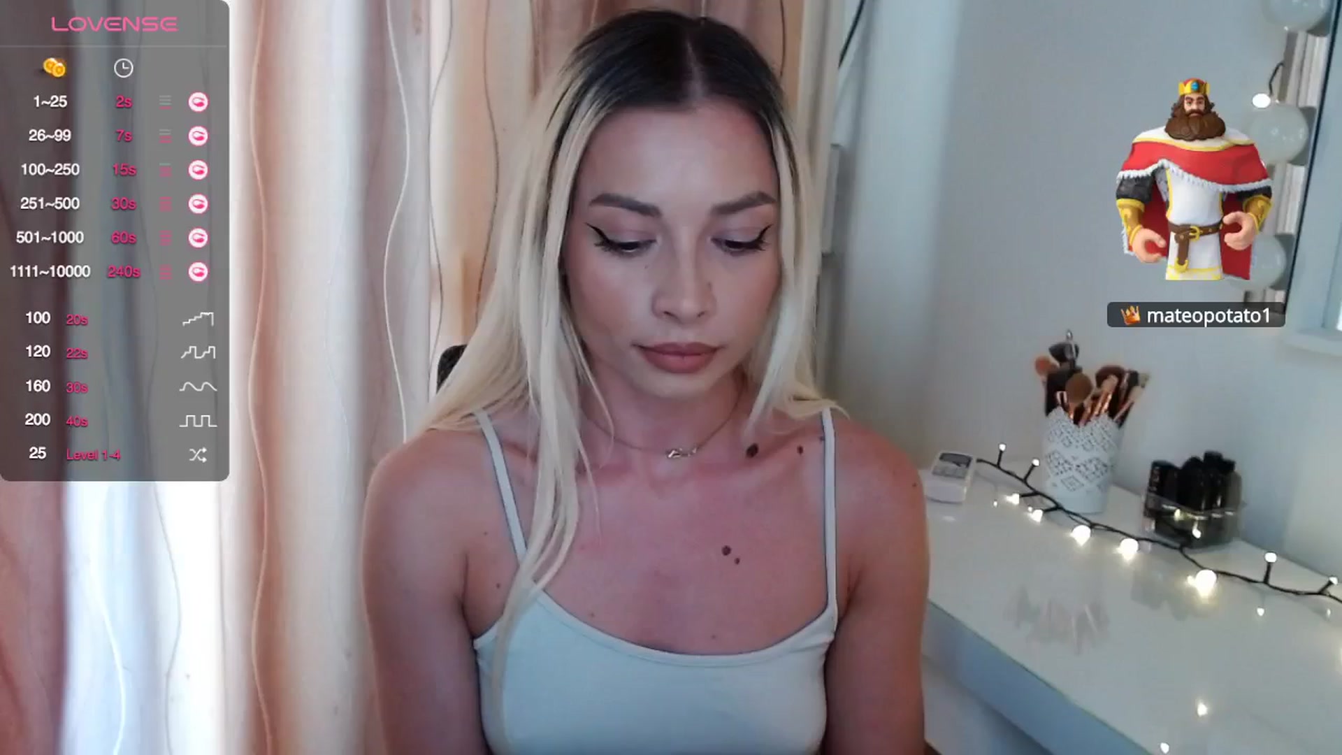 Gallery image thumbnail from Rapunzelll's myfreecams stream on, 05/16/2024, 10:25 image 18 of 20