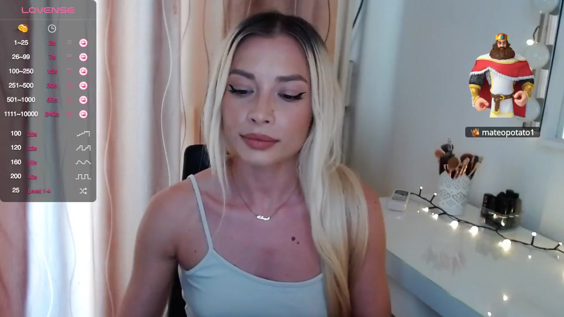 Gallery image thumbnail from Rapunzelll's myfreecams stream on, 05/16/2024, 10:25 image 11 of 20
