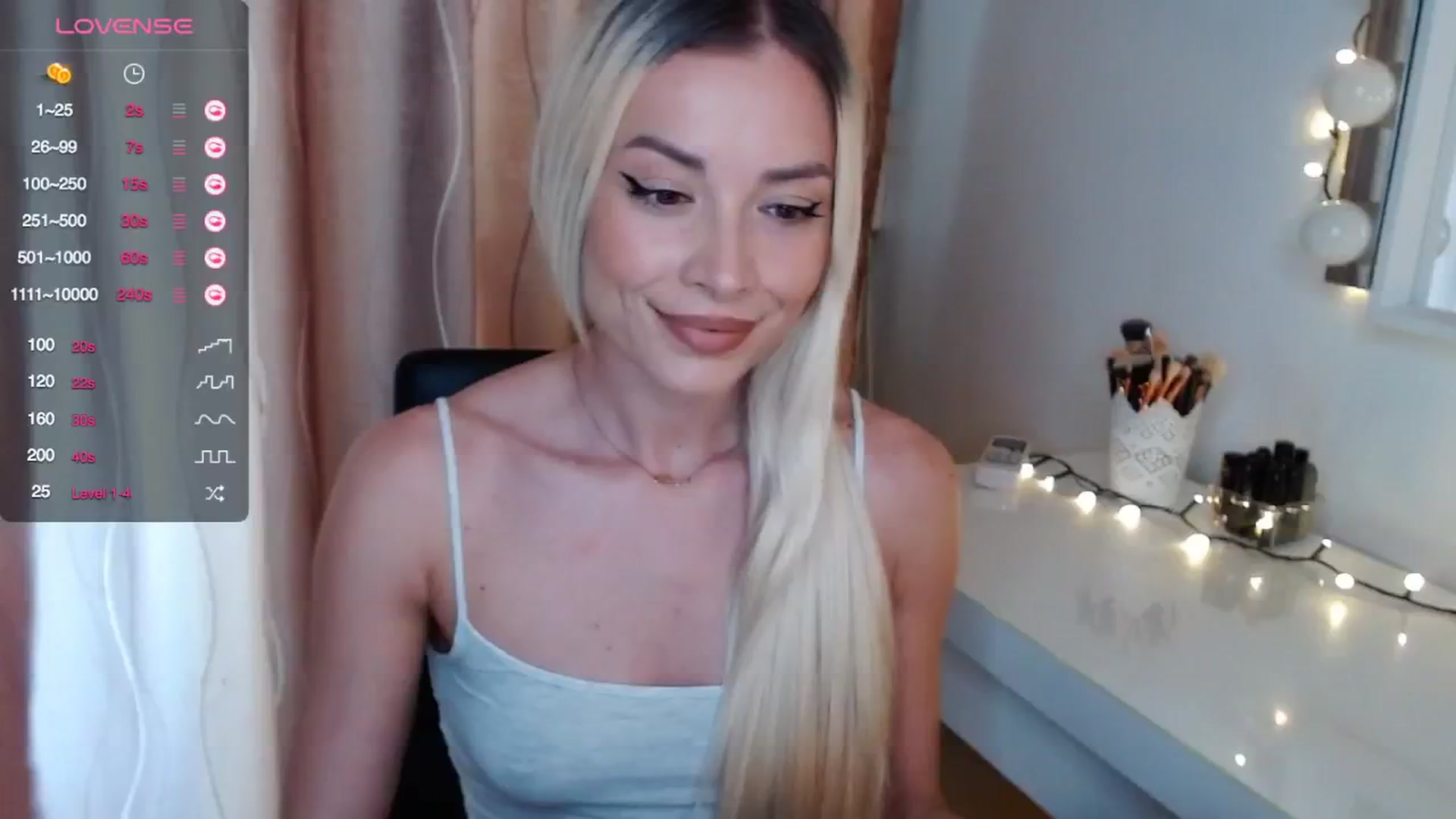 Gallery image thumbnail from Rapunzelll's myfreecams stream on, 05/20/2024, 08:40 image 8 of 20