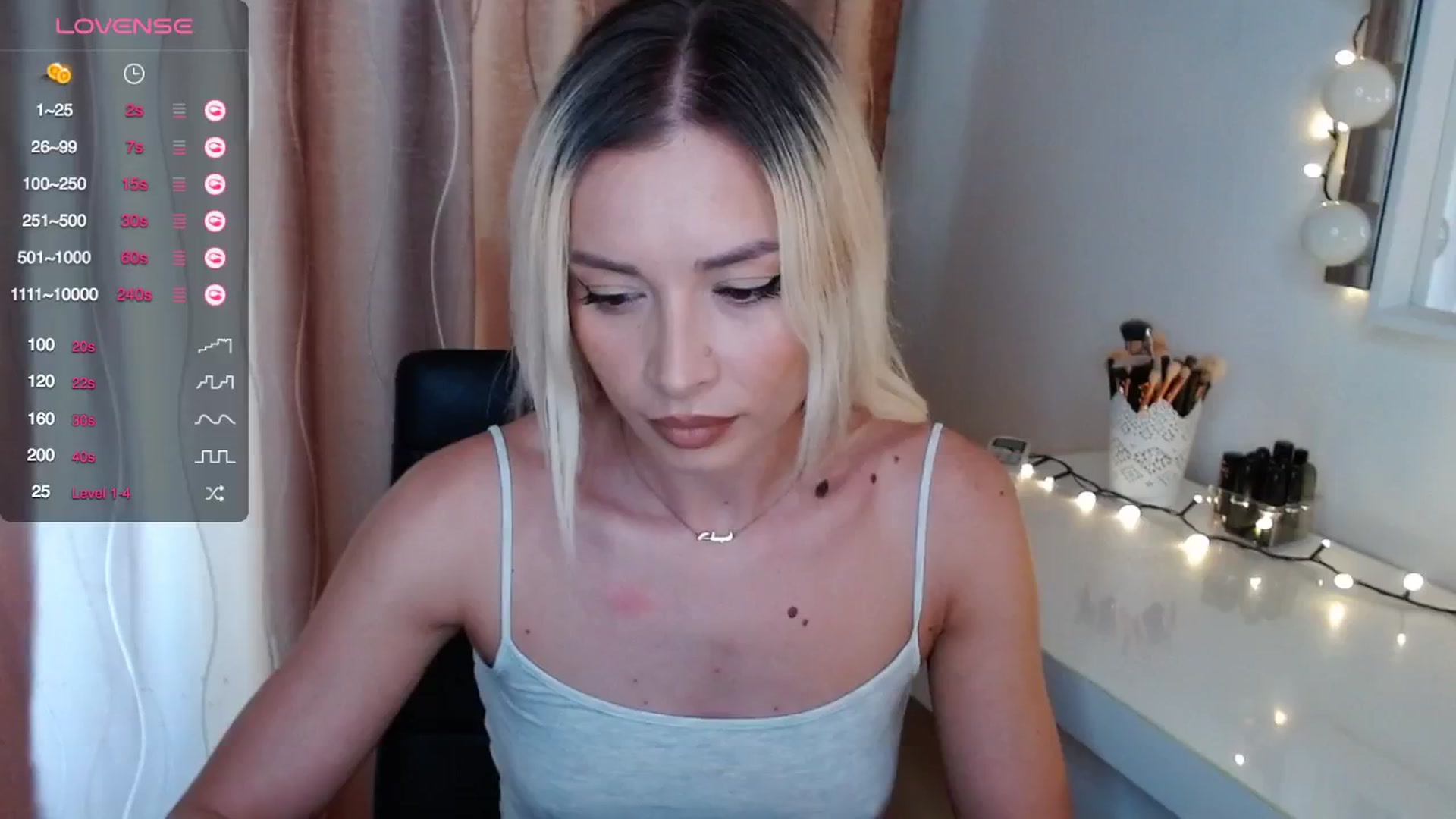 Gallery image thumbnail from Rapunzelll's myfreecams stream on, 05/20/2024, 08:40 image 4 of 20