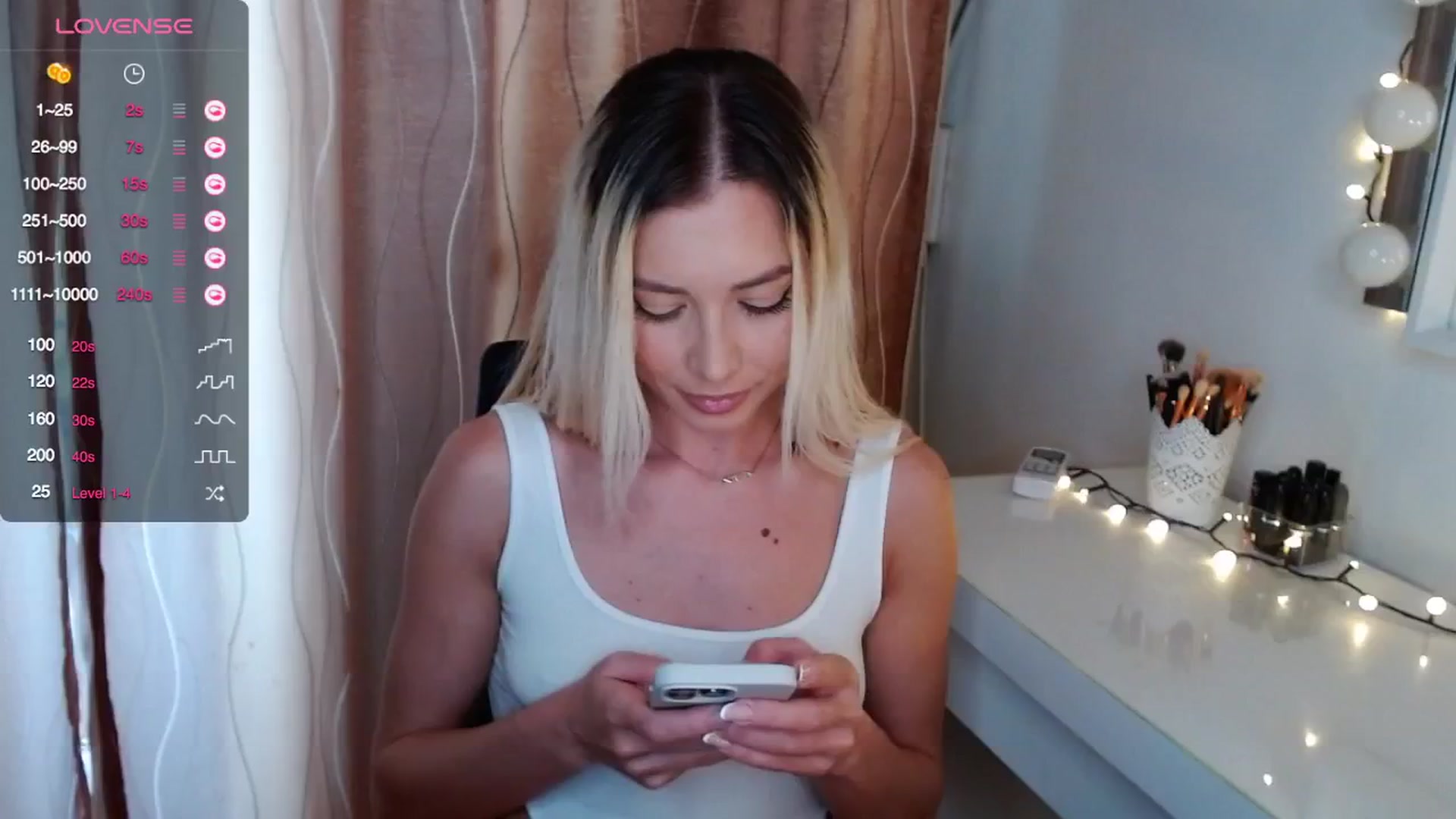 Gallery image thumbnail from Rapunzelll's myfreecams stream on, 05/21/2024, 08:20 image 7 of 20