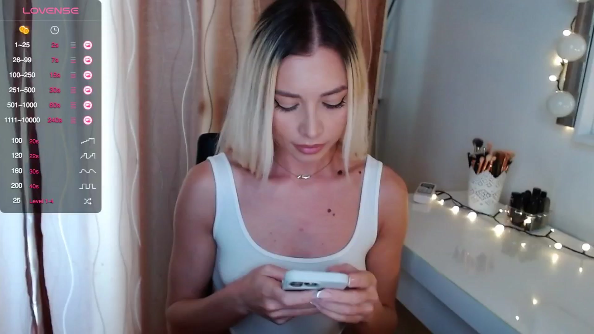 Gallery image thumbnail from Rapunzelll's myfreecams stream on, 05/21/2024, 08:56 image 11 of 20
