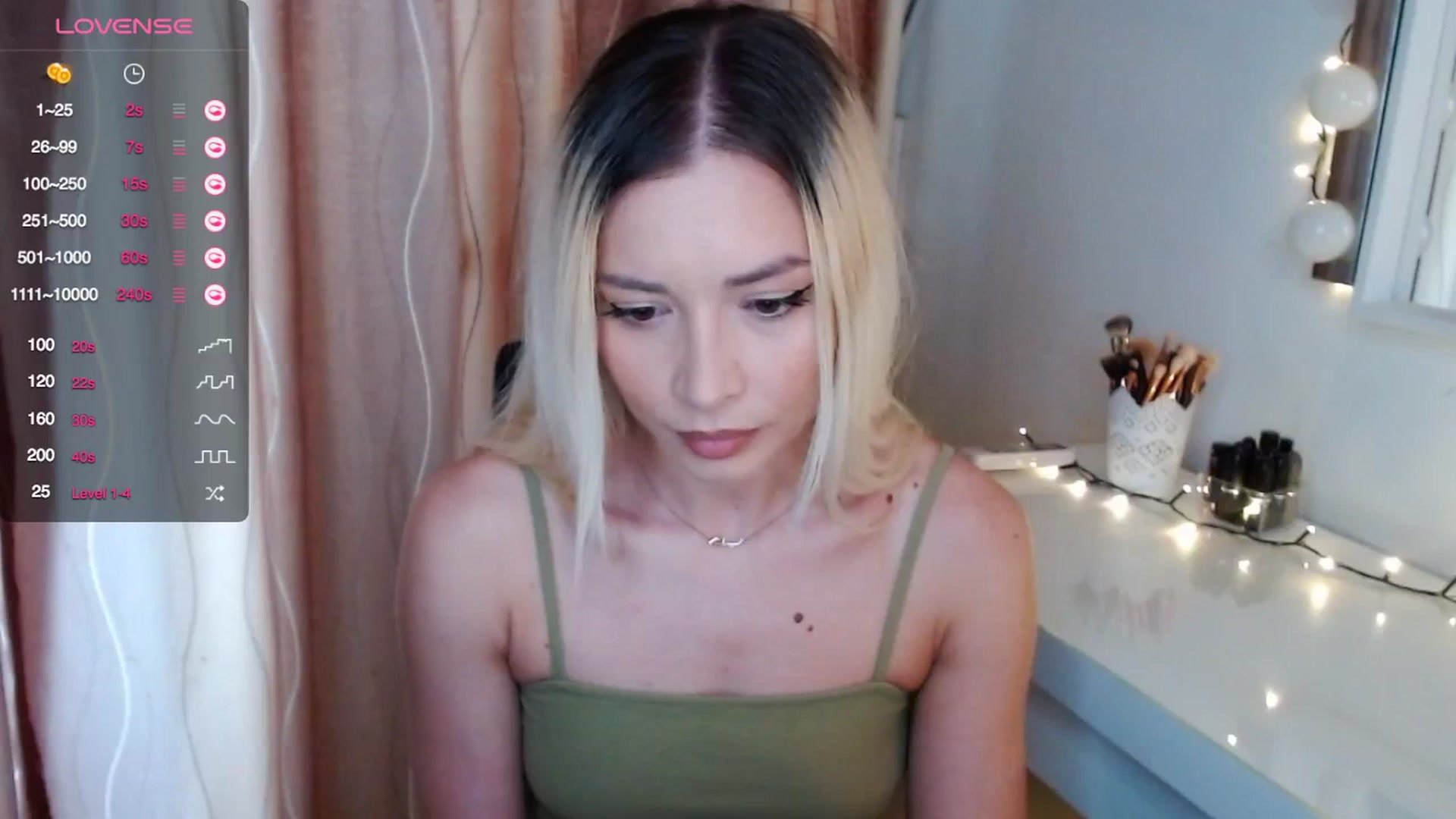 Gallery image thumbnail from Rapunzelll's myfreecams stream on, 05/22/2024, 07:11 image 6 of 20