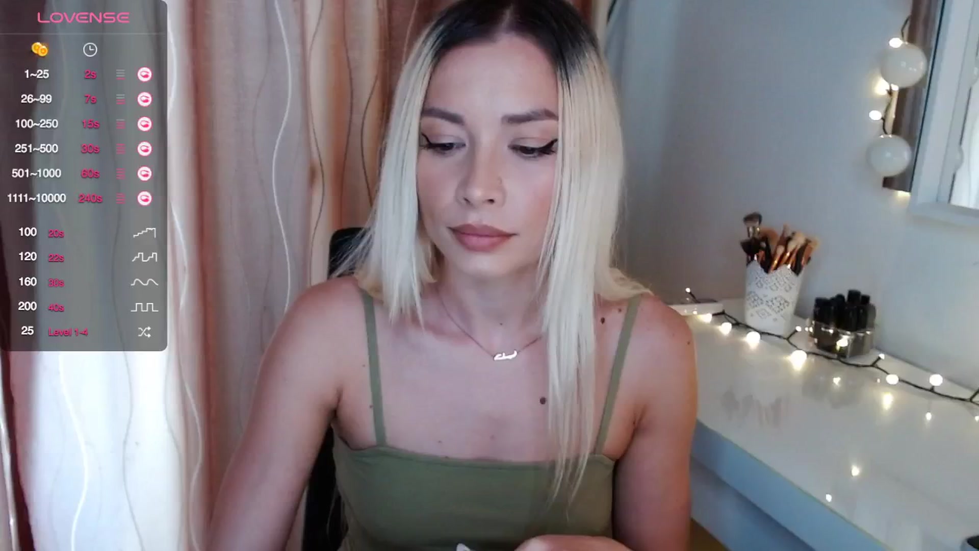 Gallery image thumbnail from Rapunzelll's myfreecams stream on, 05/22/2024, 07:29 image 19 of 20