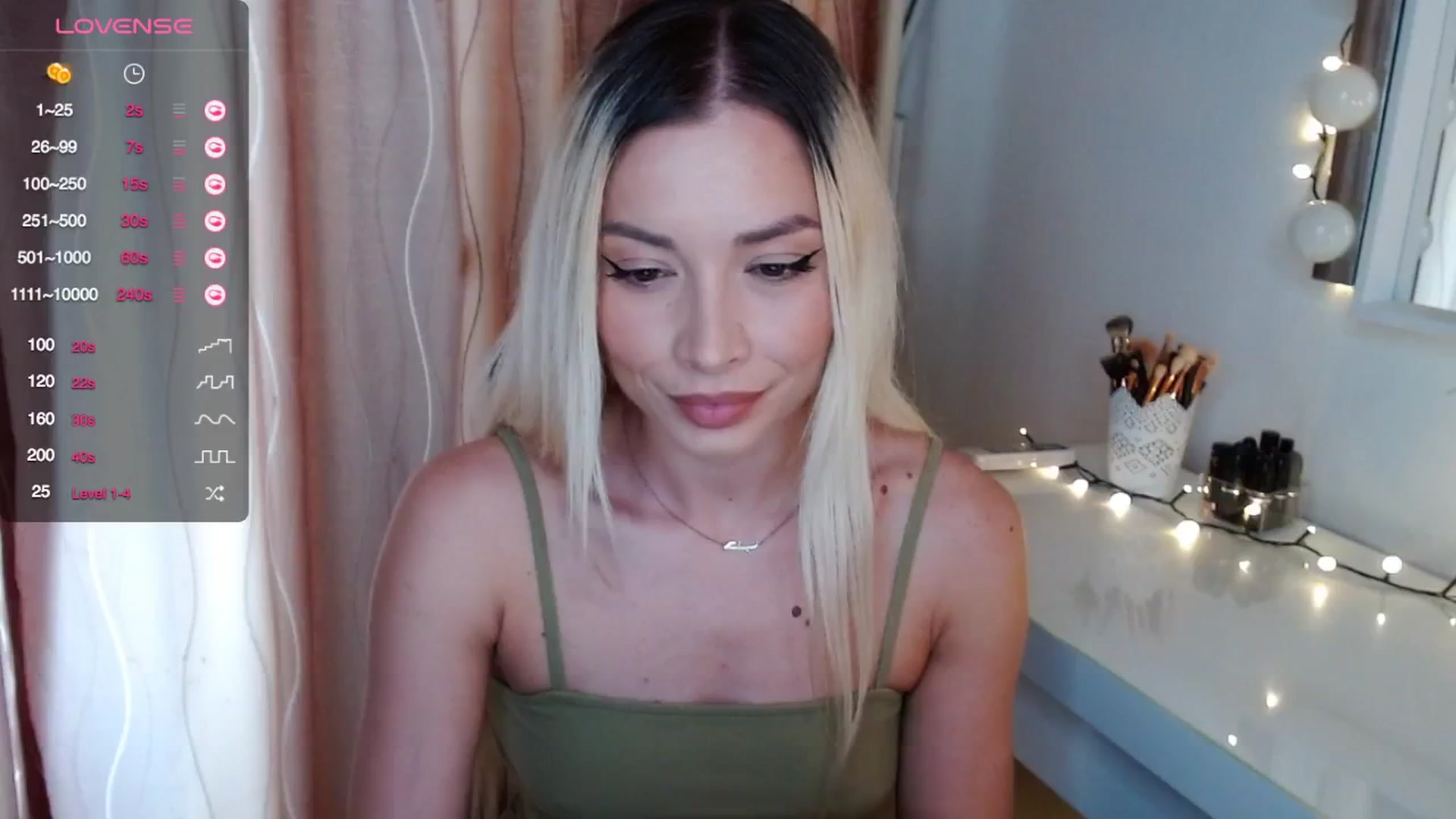 Gallery image thumbnail from Rapunzelll's myfreecams stream on, 05/22/2024, 07:29 image 12 of 20