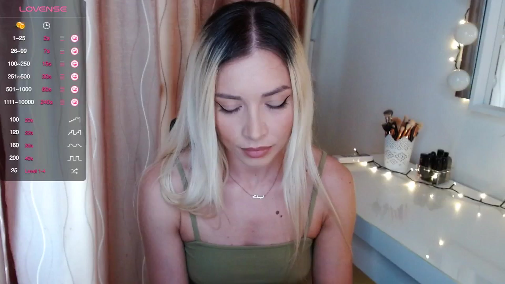 Gallery image thumbnail from Rapunzelll's myfreecams stream on, 05/22/2024, 07:29 image 6 of 20