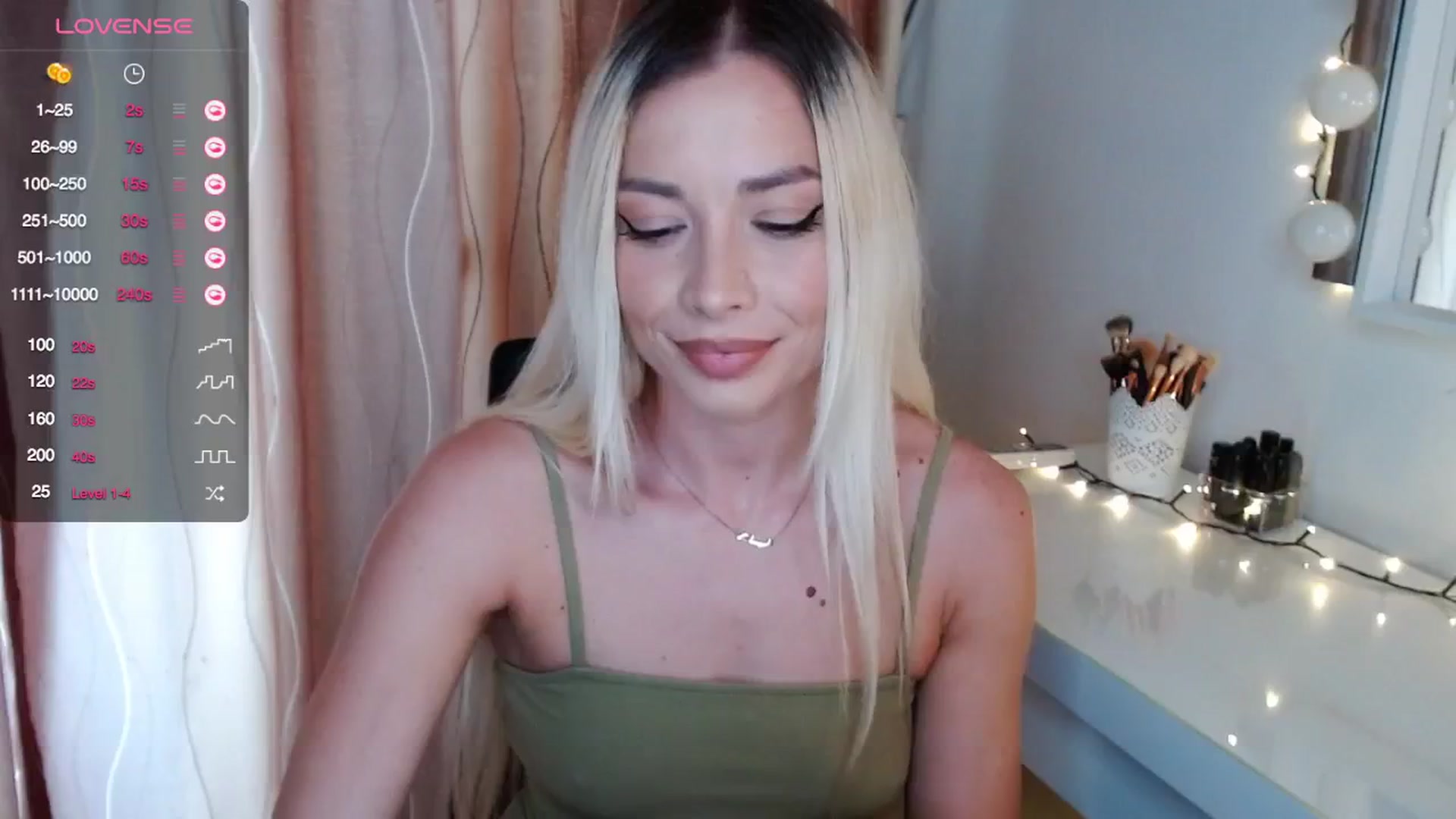 Gallery image thumbnail from Rapunzelll's myfreecams stream on, 05/22/2024, 07:29 image 7 of 20