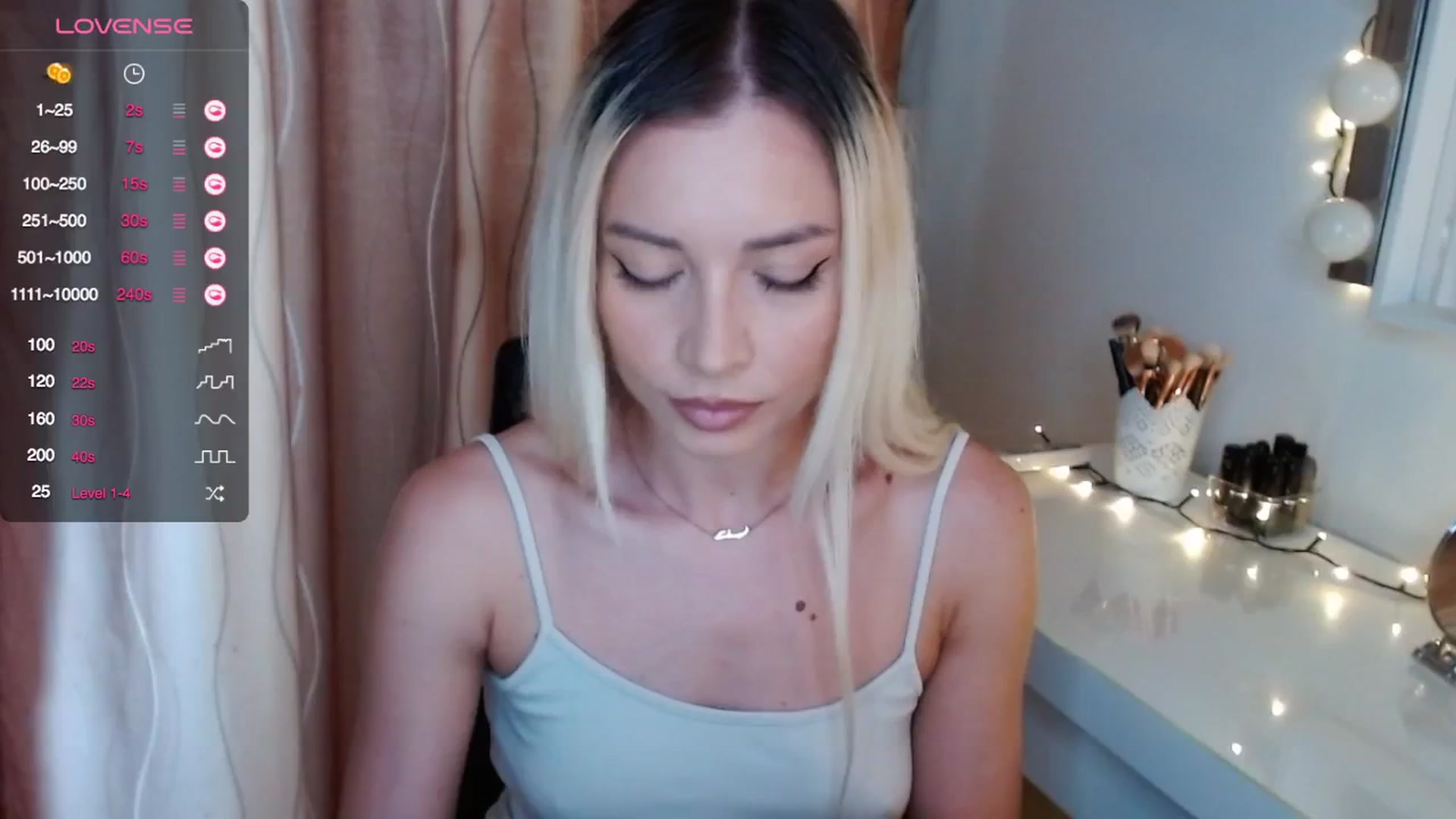 Gallery image thumbnail from Rapunzelll's myfreecams stream on, 05/23/2024, 07:22 image 14 of 20