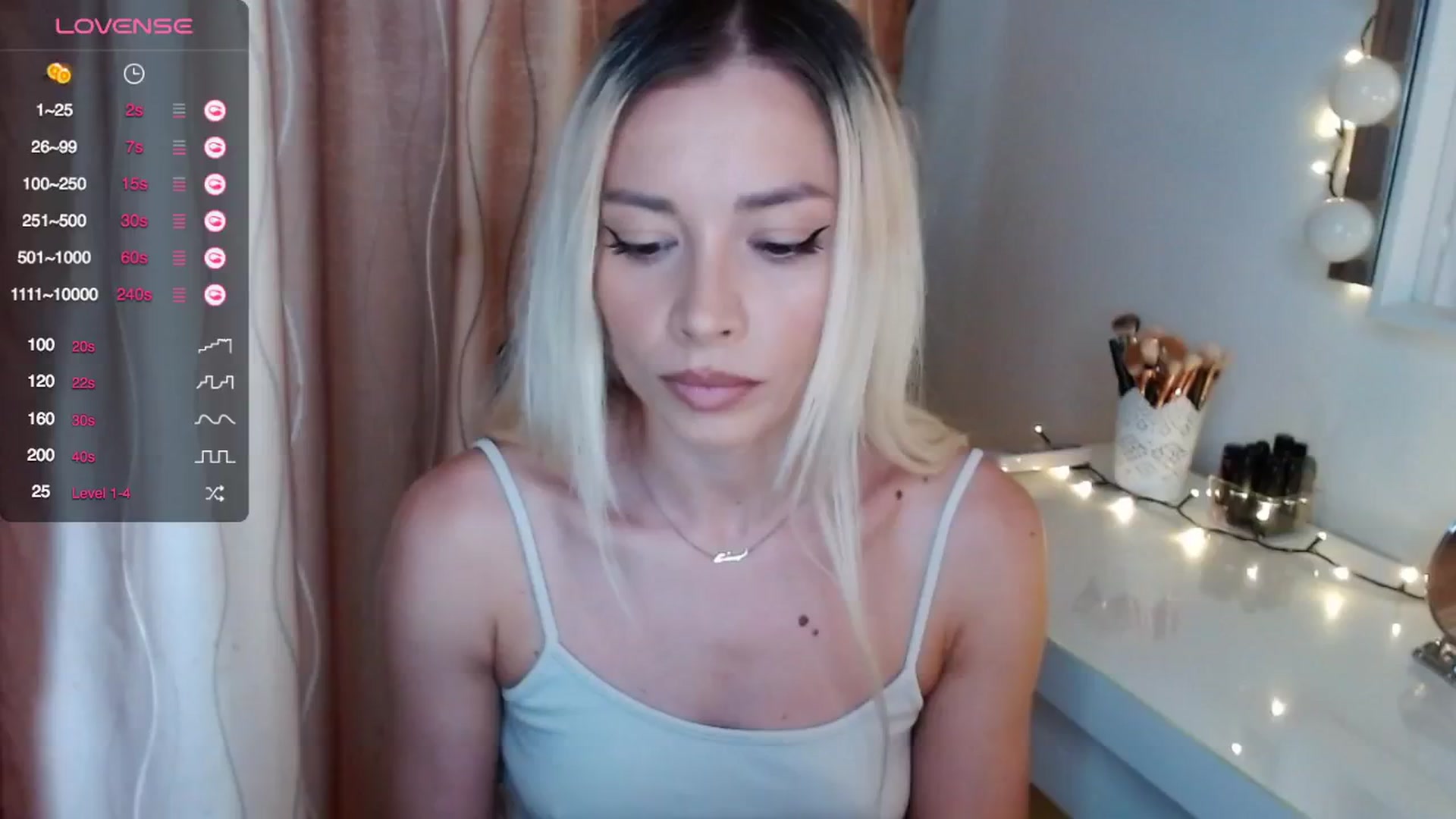 Gallery image thumbnail from Rapunzelll's myfreecams stream on, 05/23/2024, 07:22 image 12 of 20