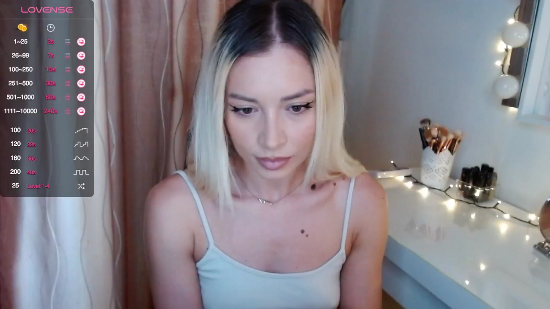 Gallery image thumbnail from Rapunzelll's myfreecams stream on, 05/23/2024, 07:22 image 6 of 20
